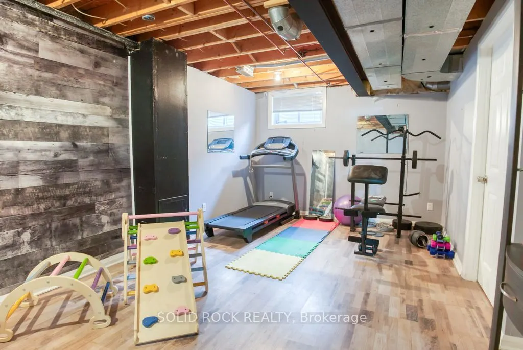 463 Canotia Place, #12