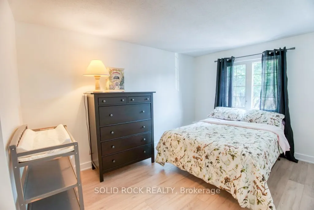 463 Canotia Place, #12