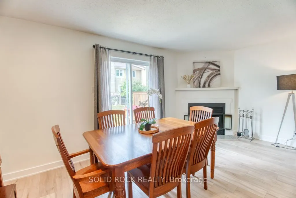 463 Canotia Place, #12