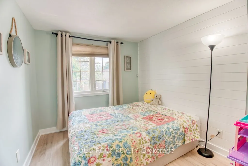 463 Canotia Place, #12