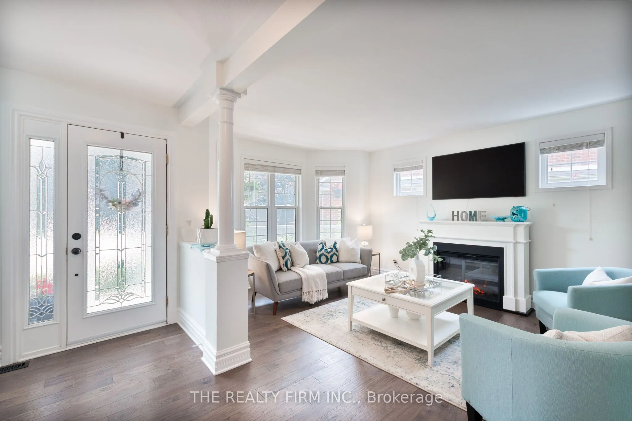 6 Oakdale Place