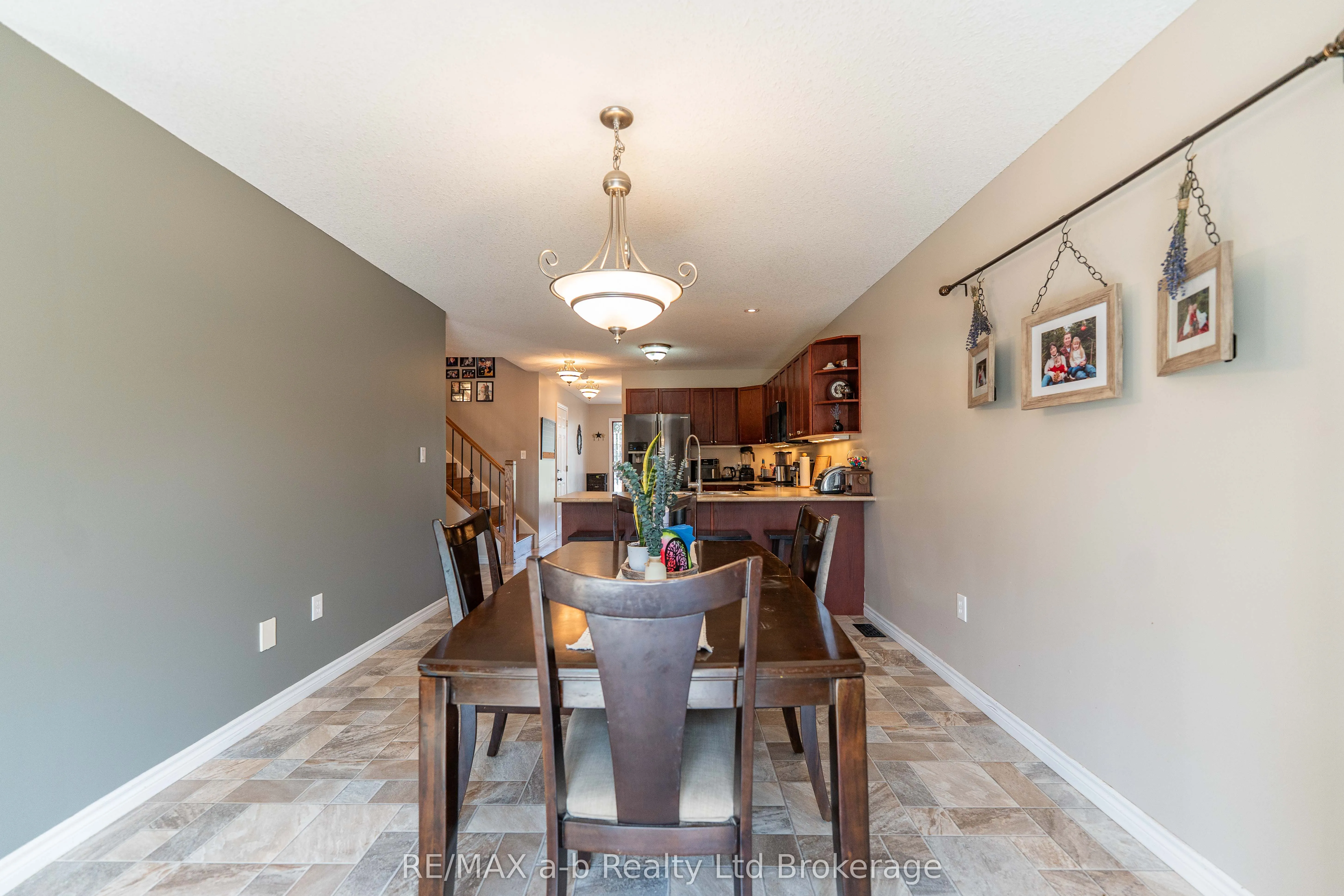 9 Langrell Avenue