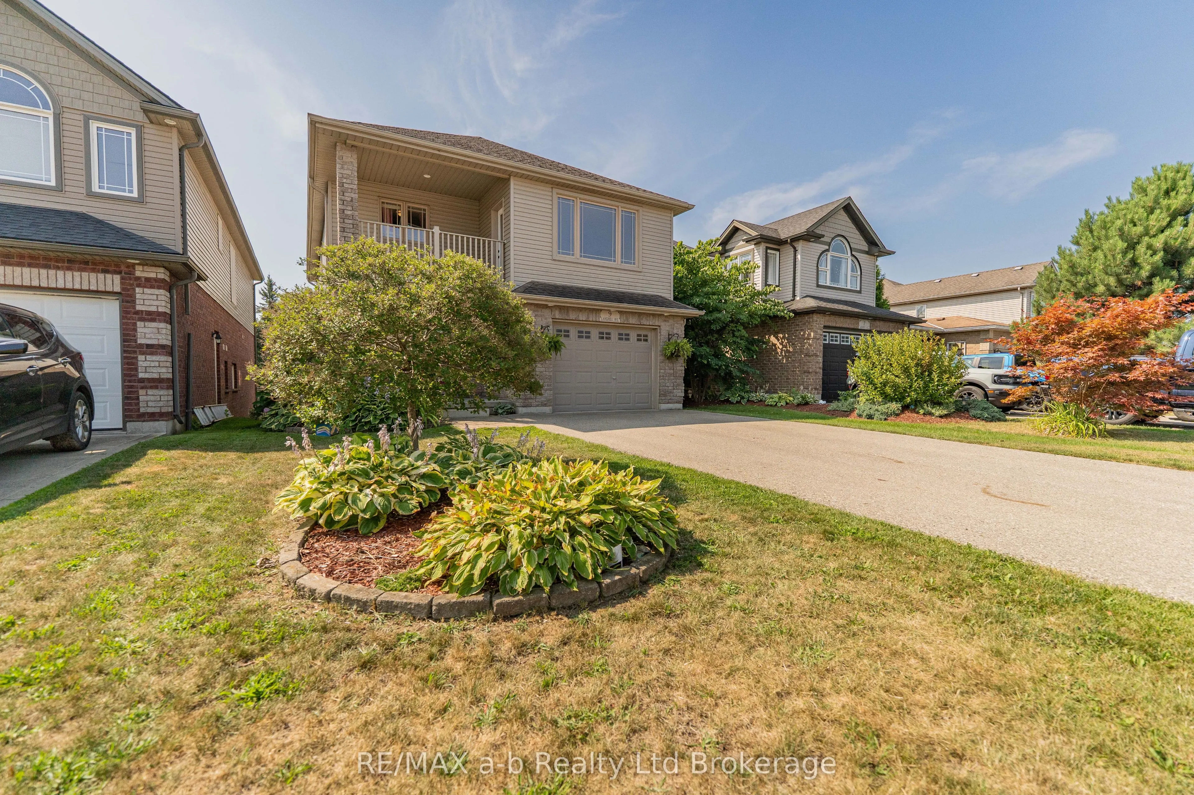 9 Langrell Avenue
