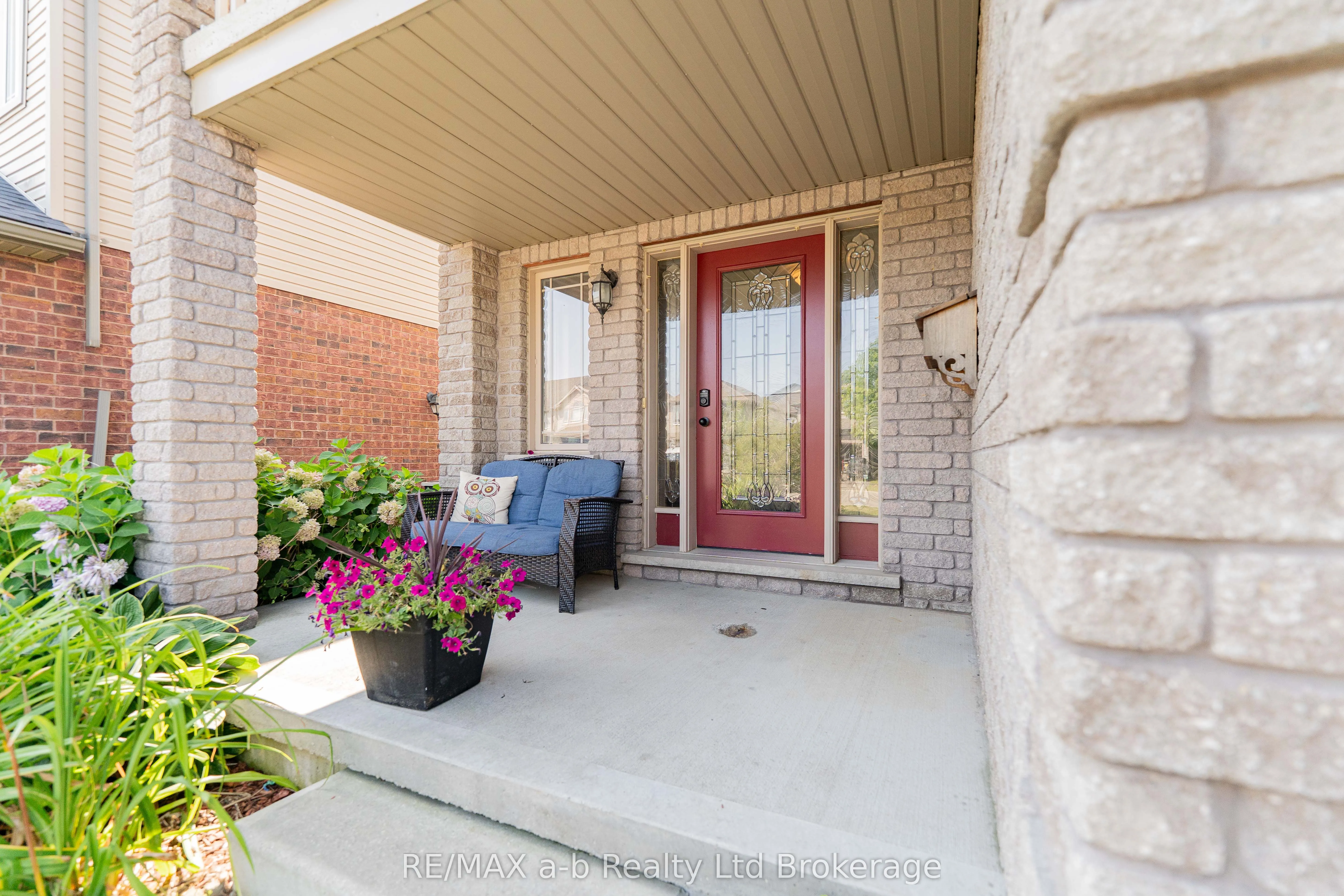 9 Langrell Avenue