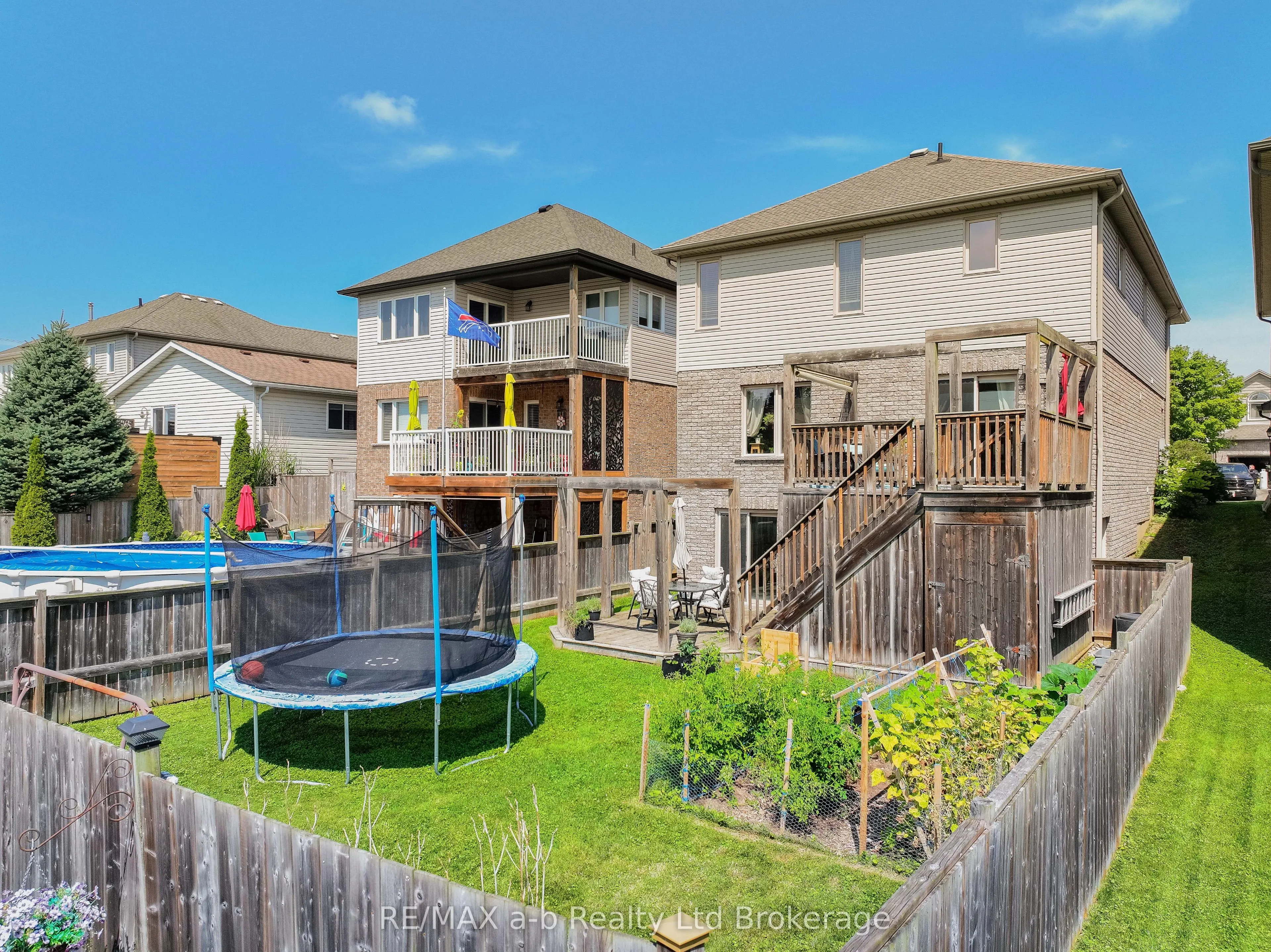 9 Langrell Avenue