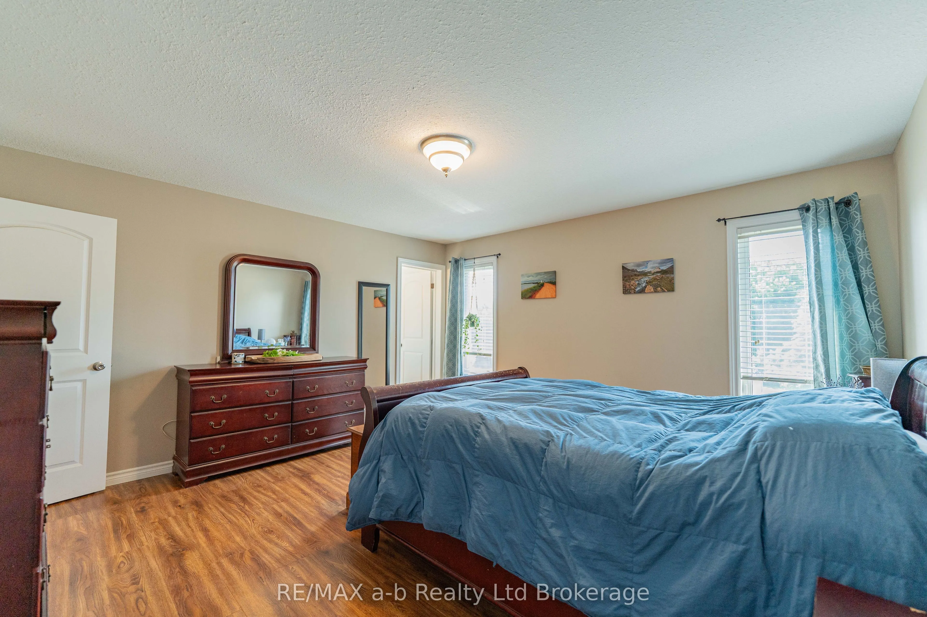 9 Langrell Avenue