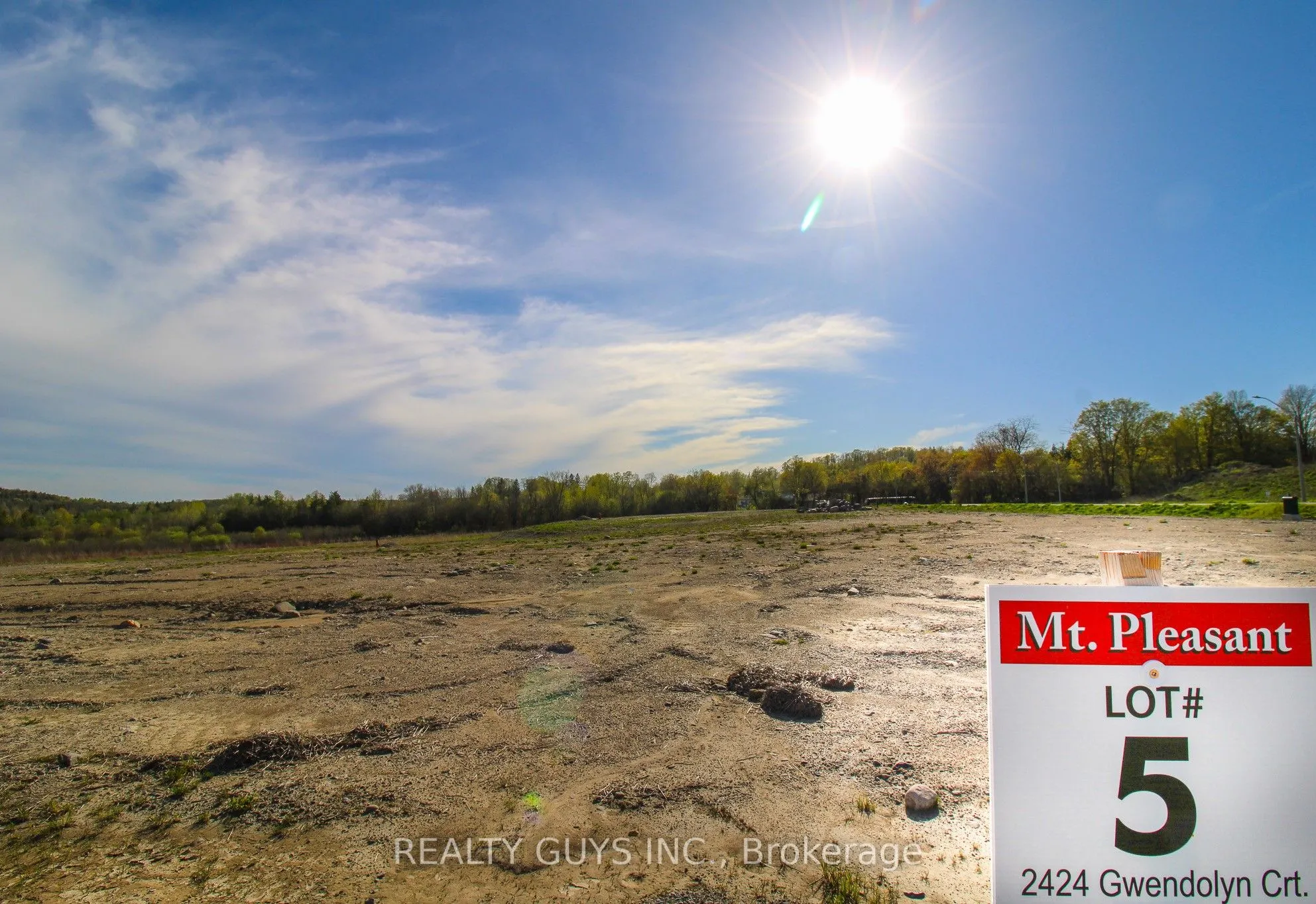 2424 (lot 5) GWENDOLYN Court