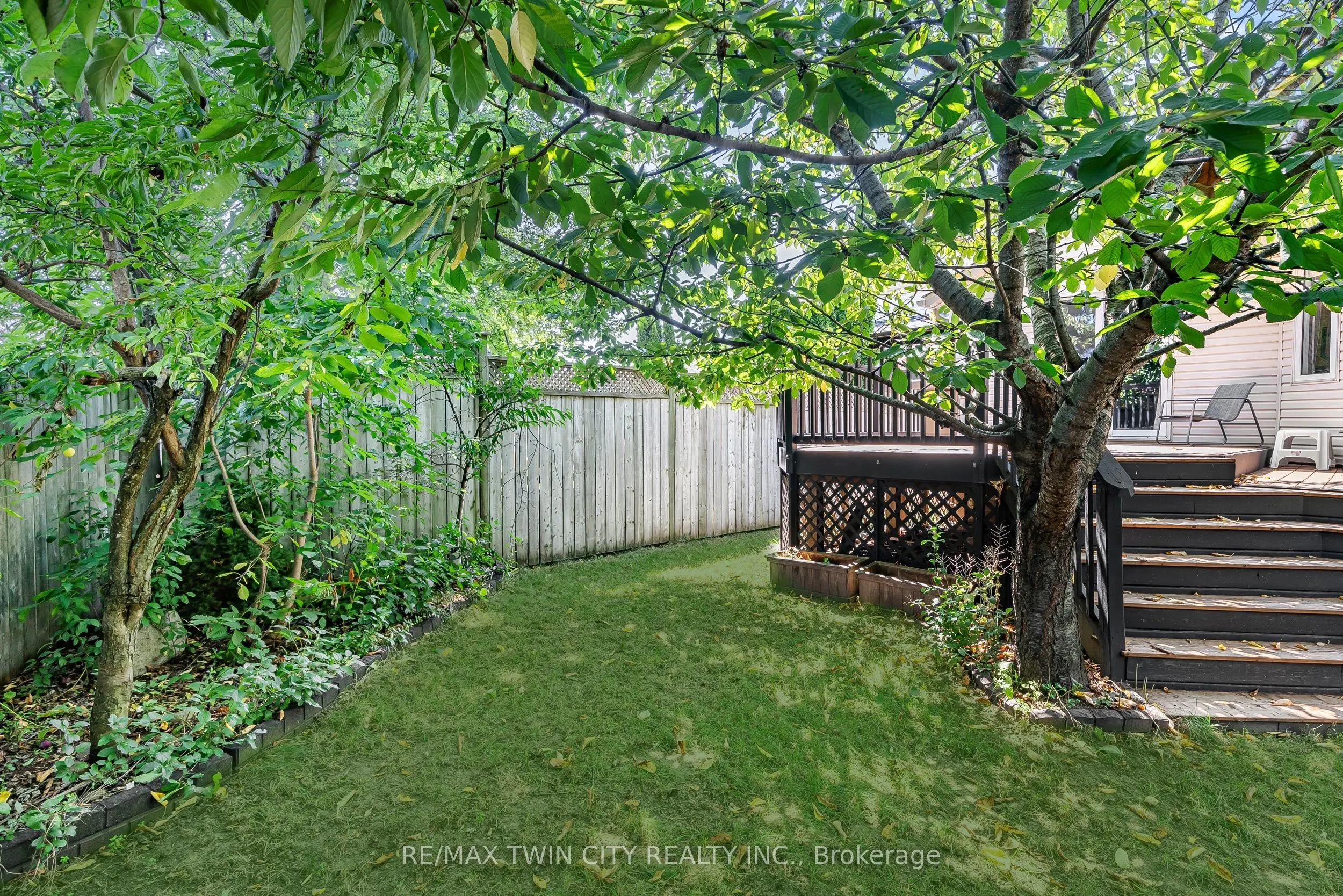 4 Orchid Crescent