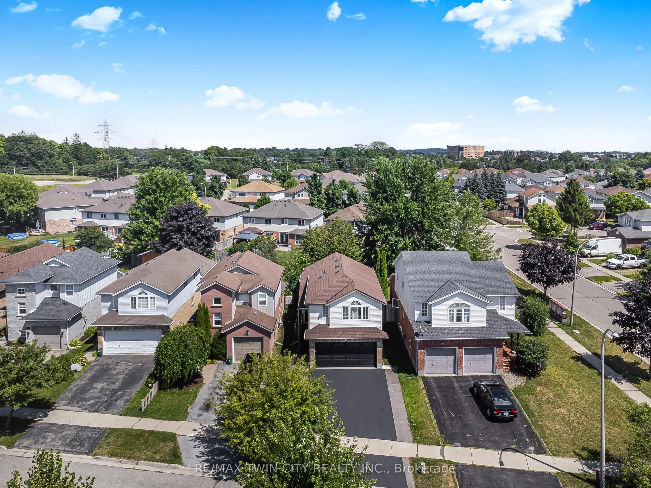 4 Orchid Crescent