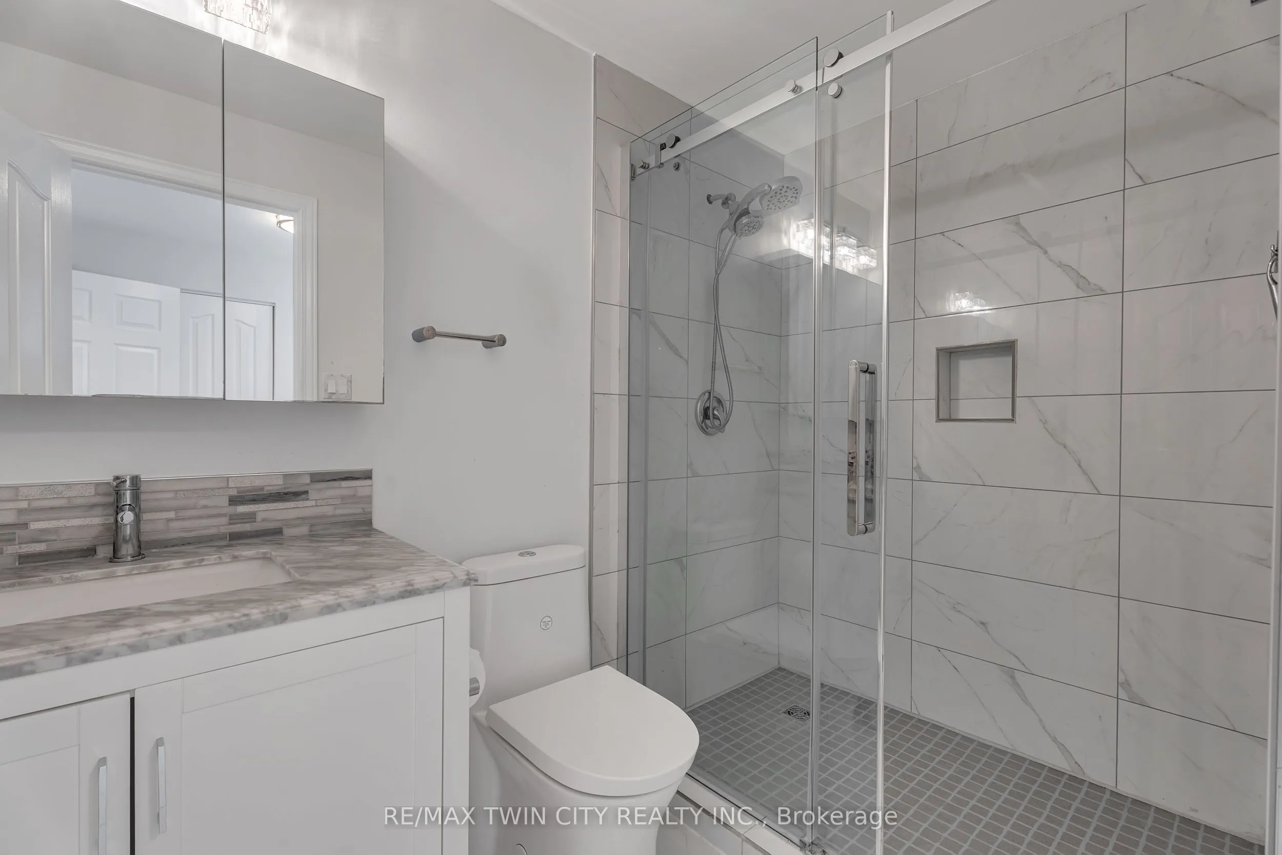 4 Orchid Crescent