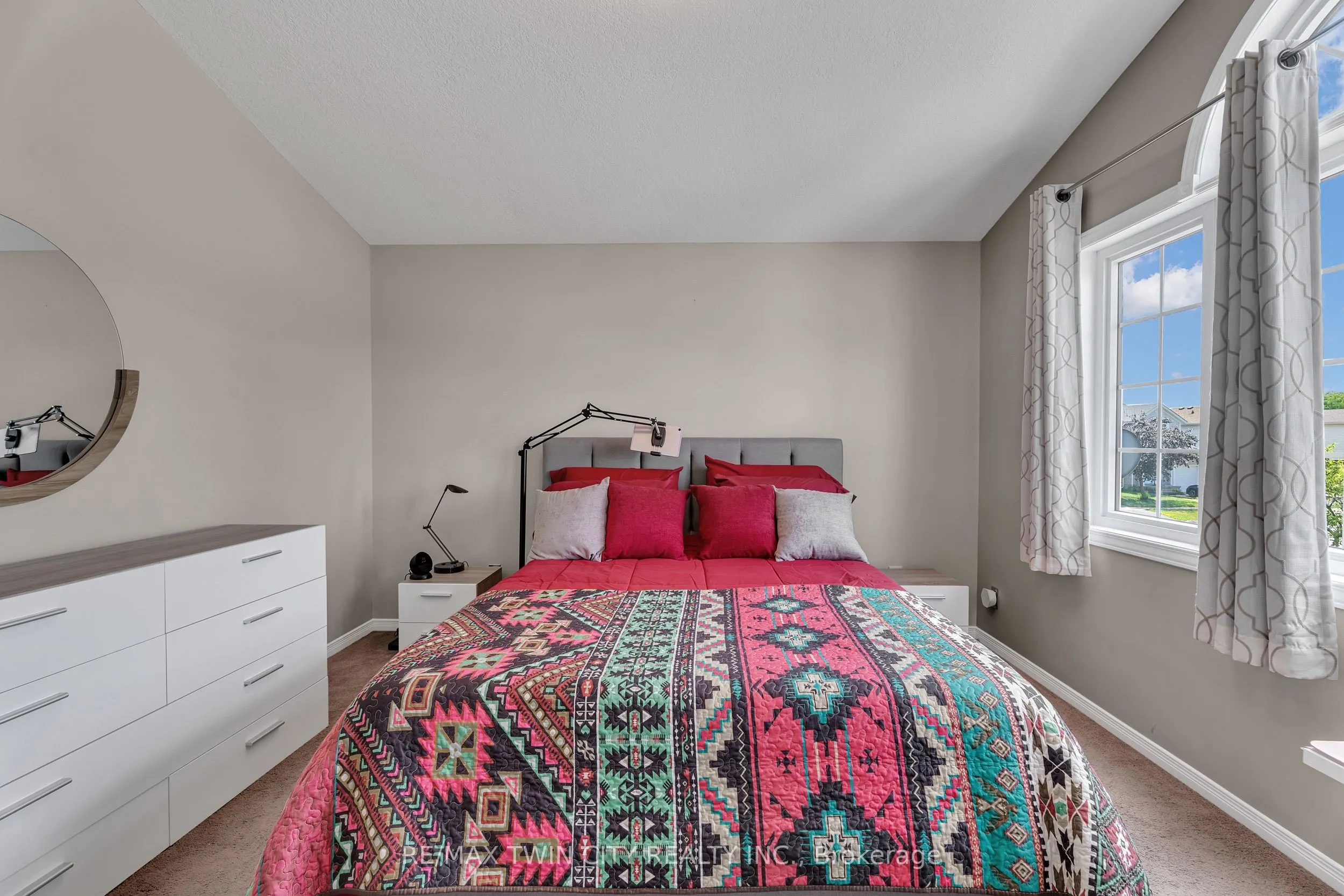 4 Orchid Crescent
