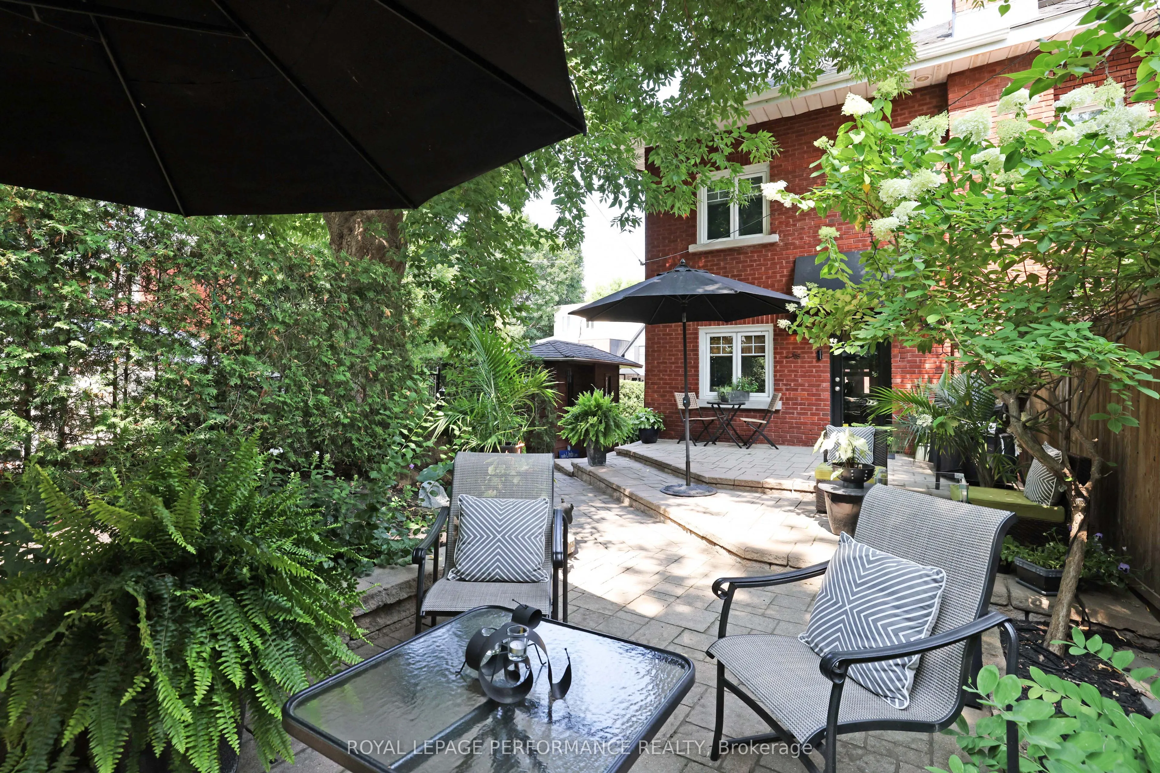 276 Holmwood Avenue