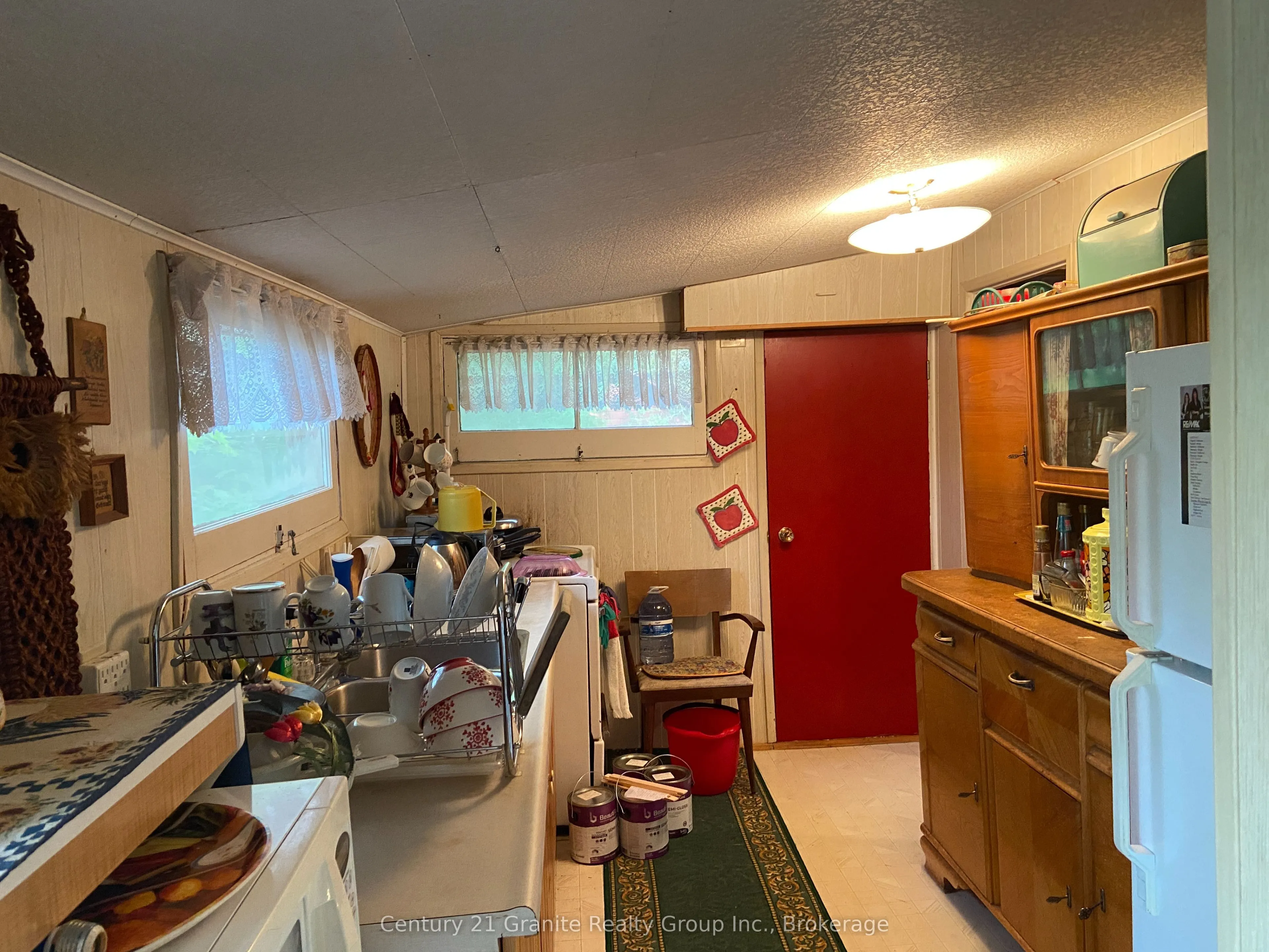 1035 Nawautin Lane