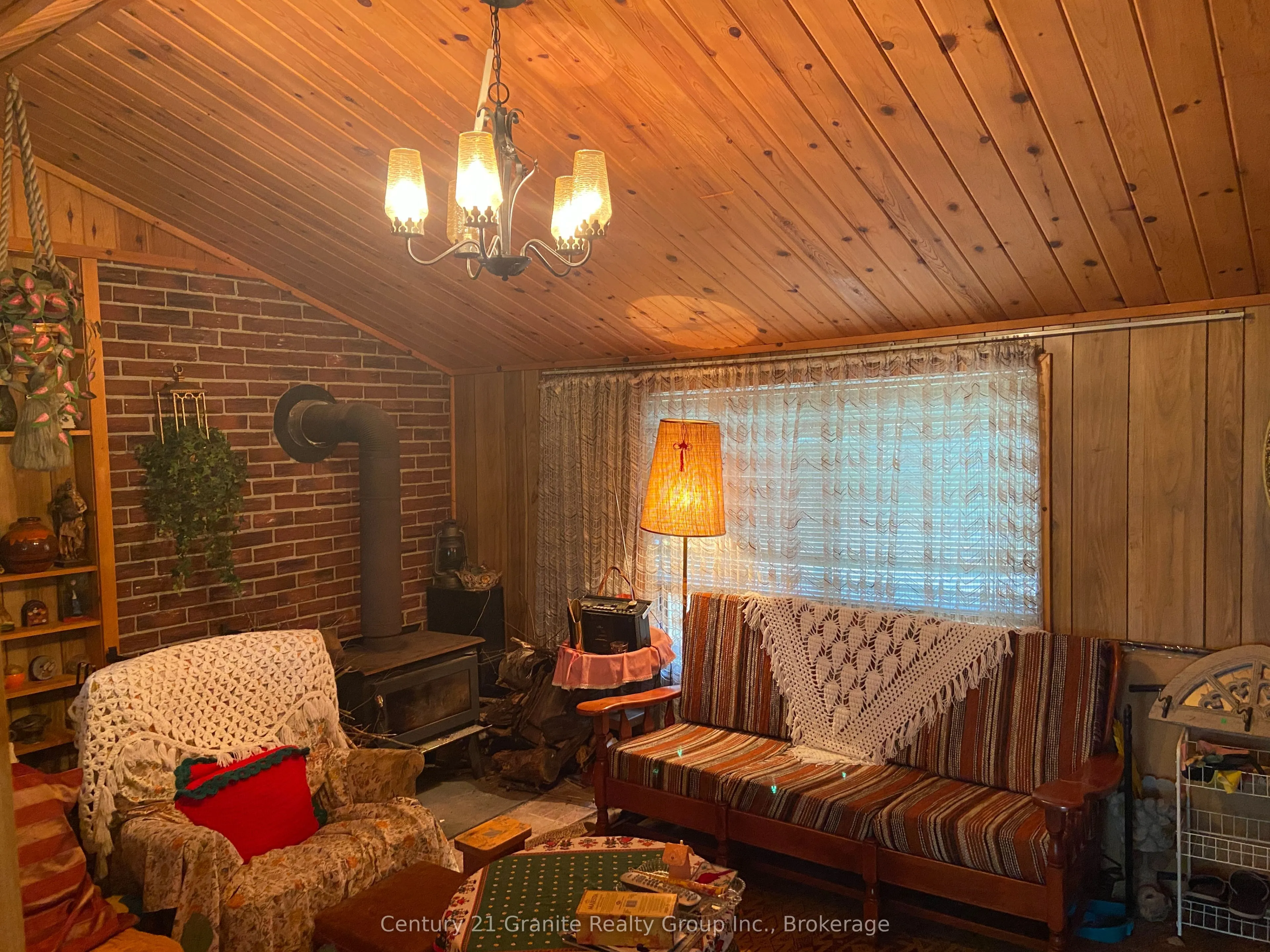 1035 Nawautin Lane