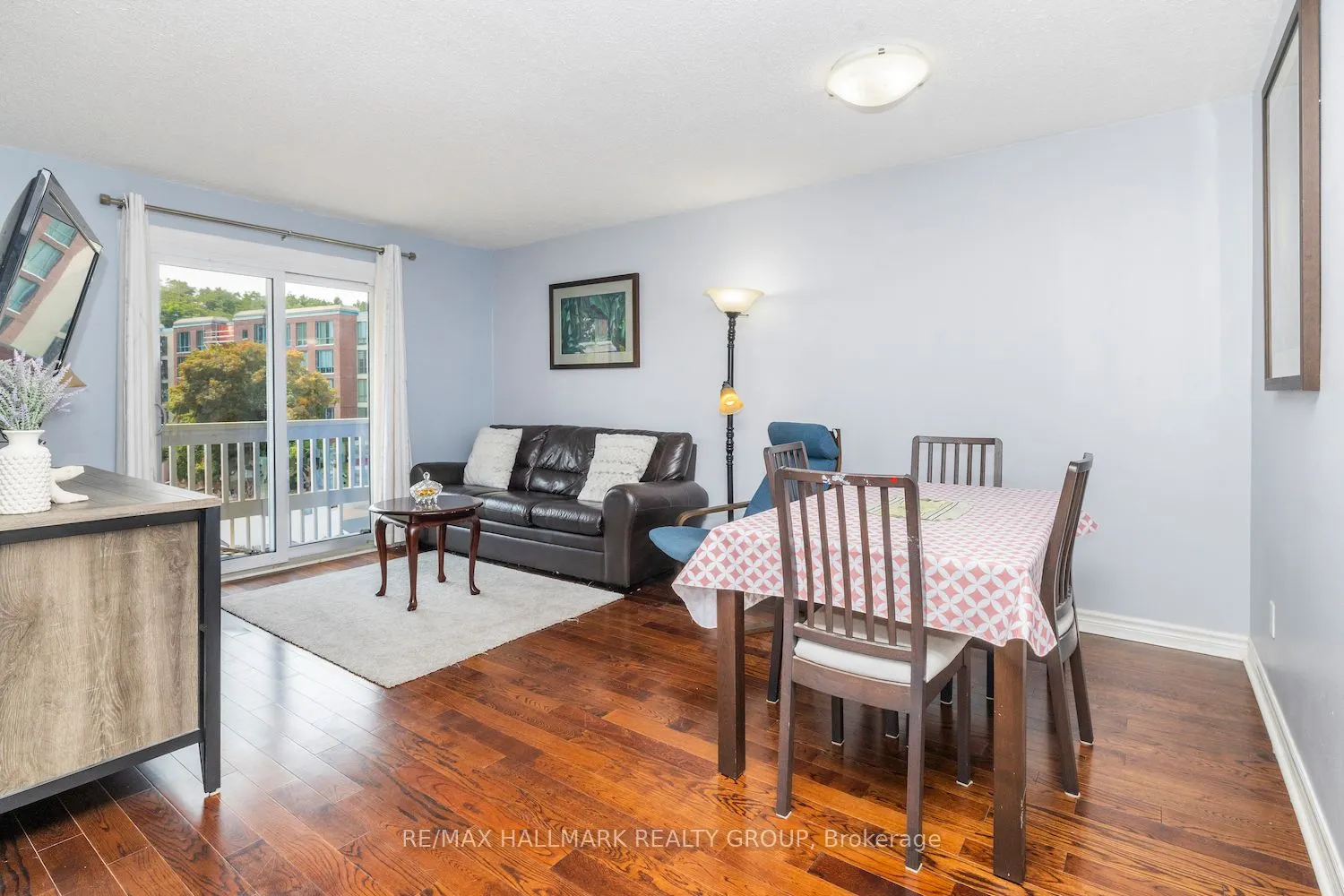 345 Centrum Boulevard