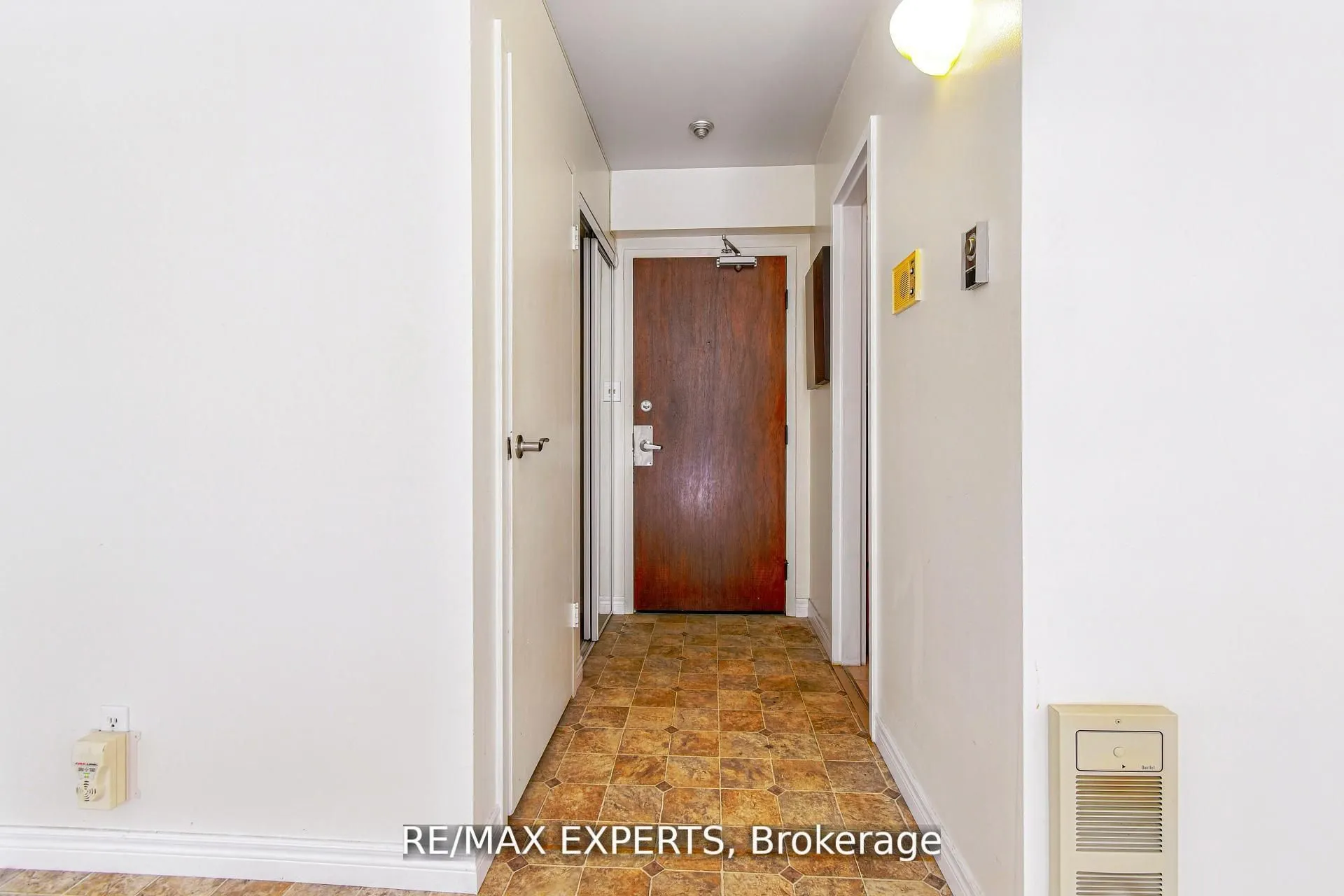 8591 Riverside Drive E, #410