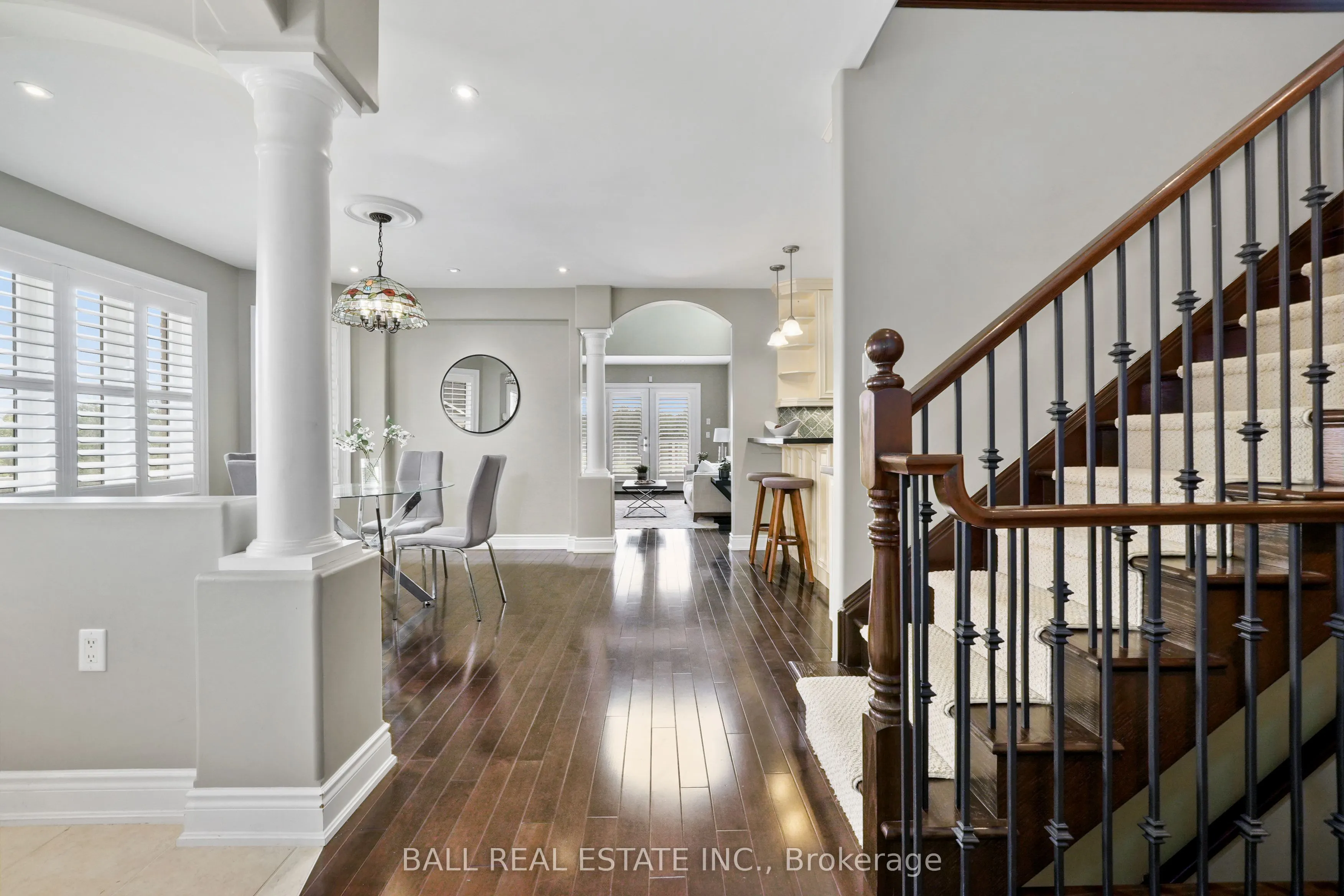 89 Village Crescent S, #87