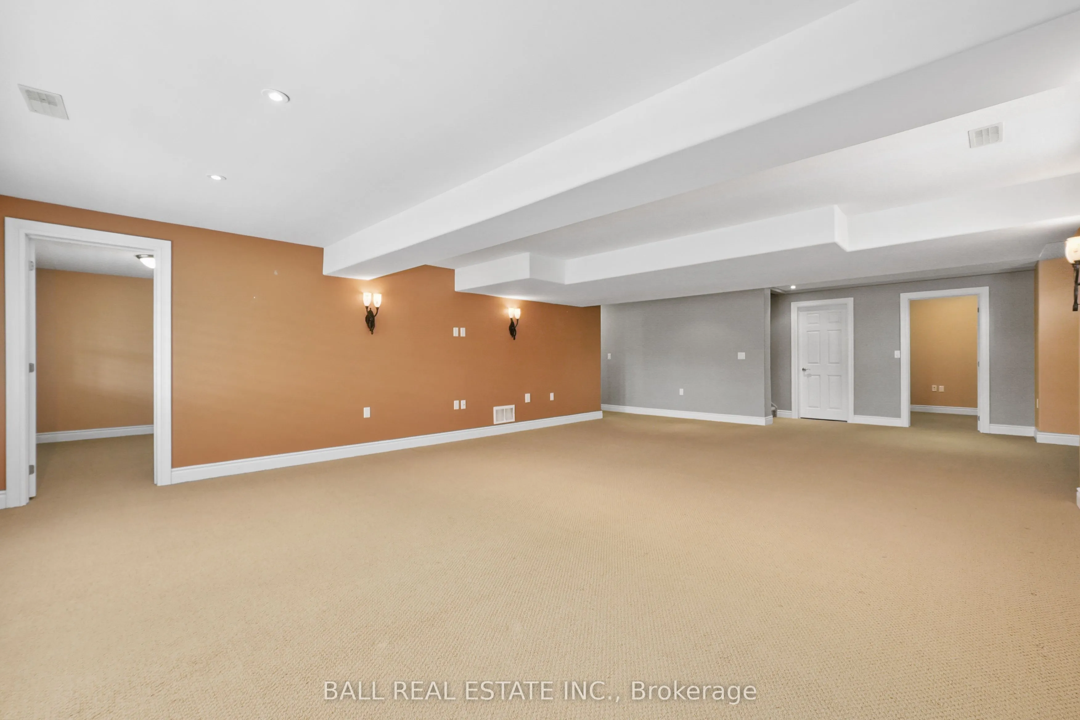 89 Village Crescent S, #87