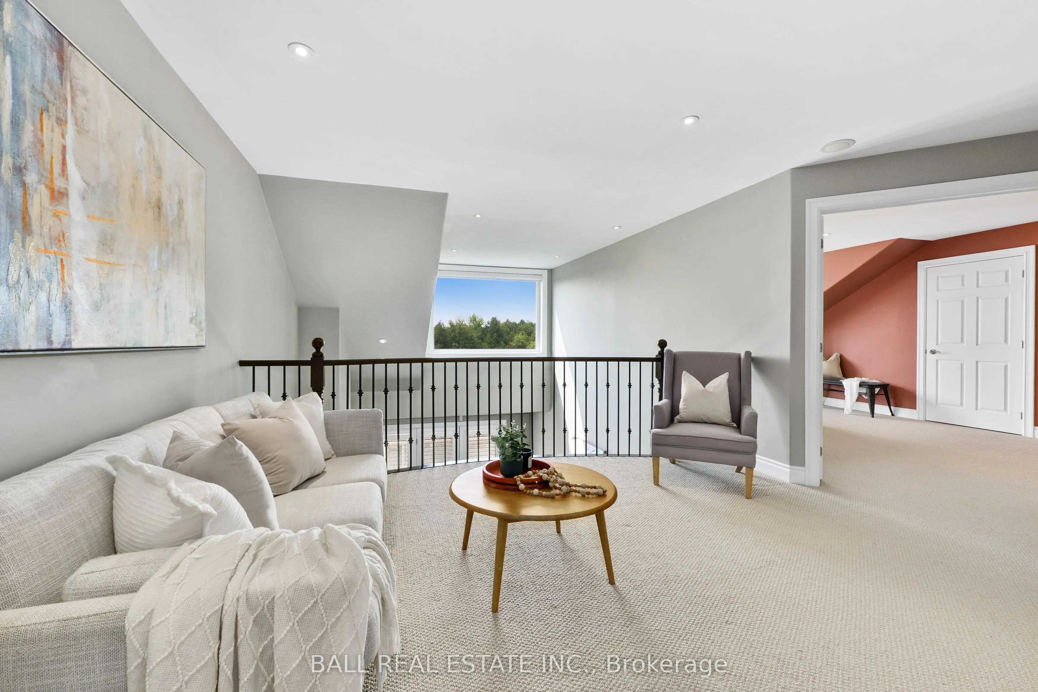 89 Village Crescent S, #87