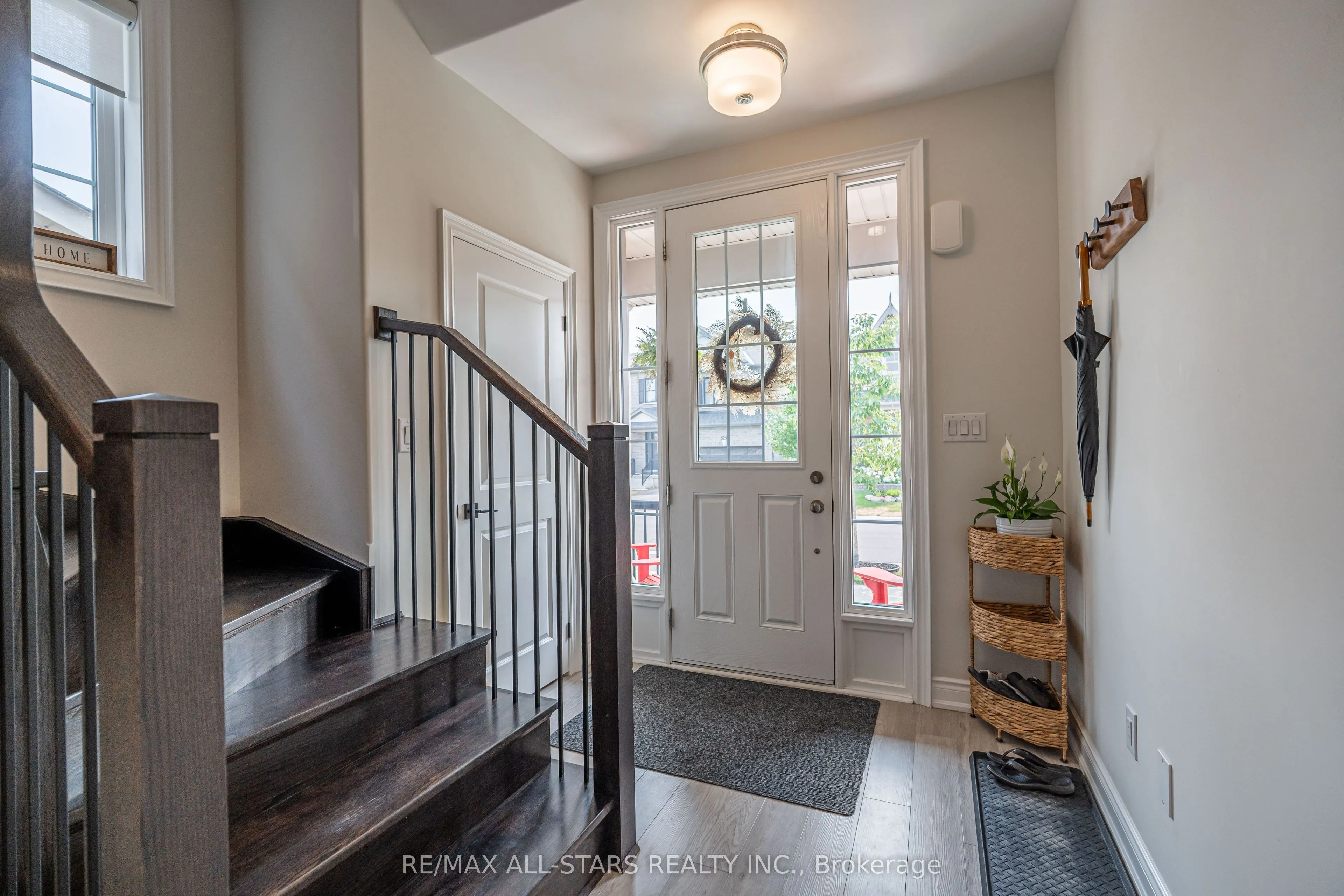 528 Macintosh Grove