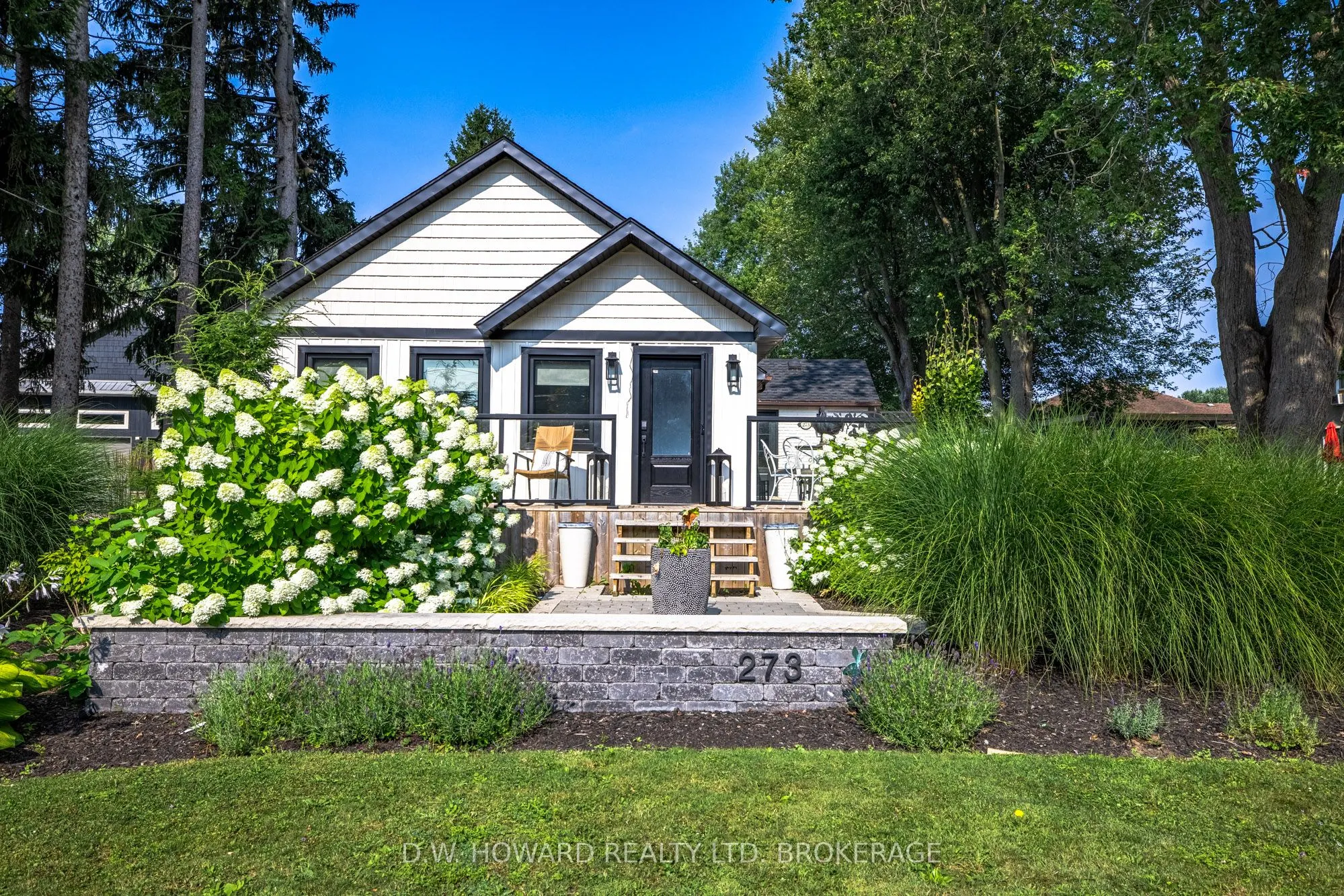 273 Prospect Point W