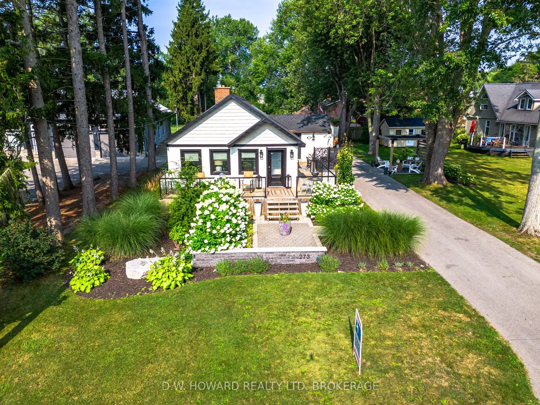 273 Prospect Point W