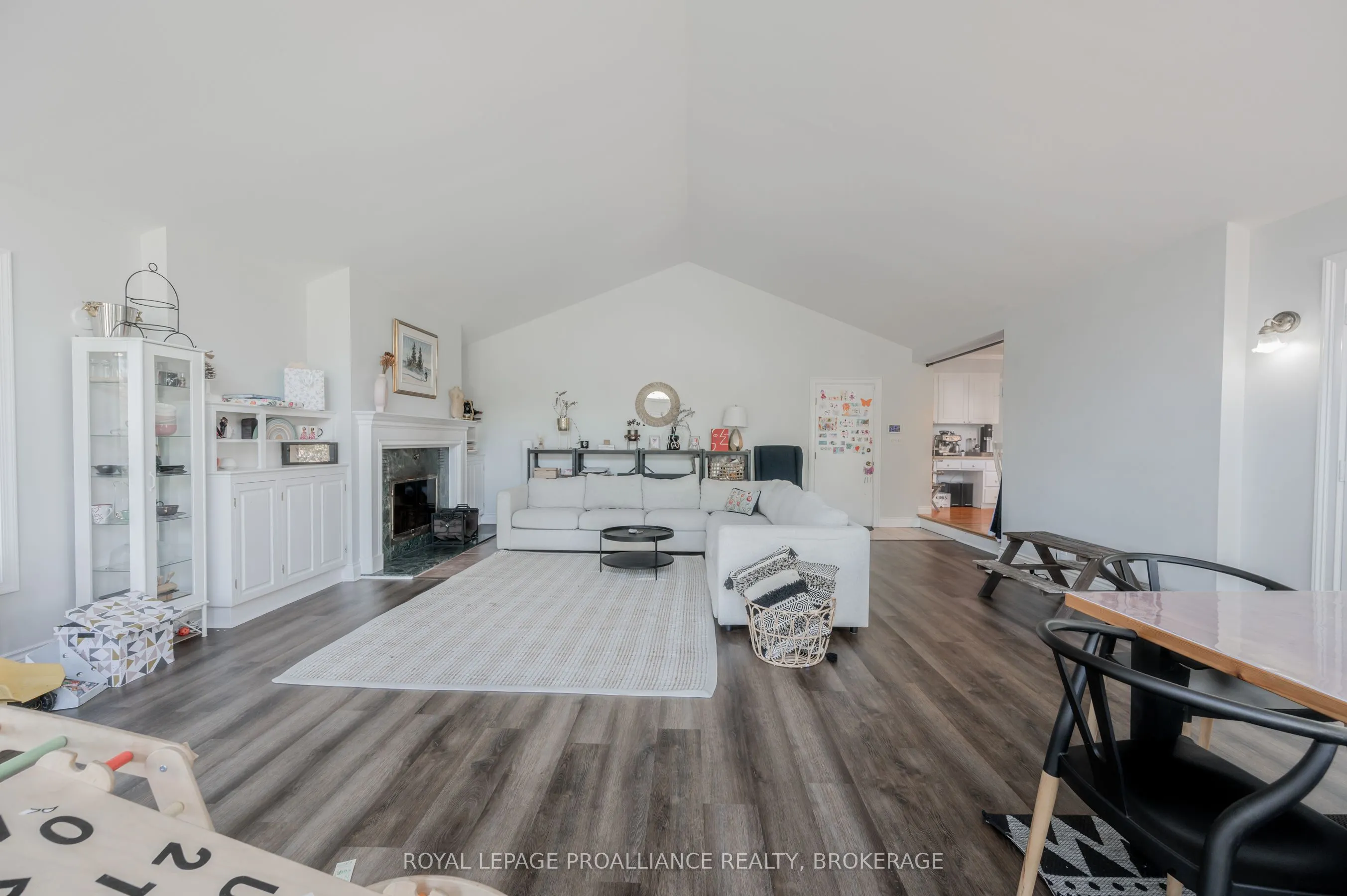 1060 County Road 3