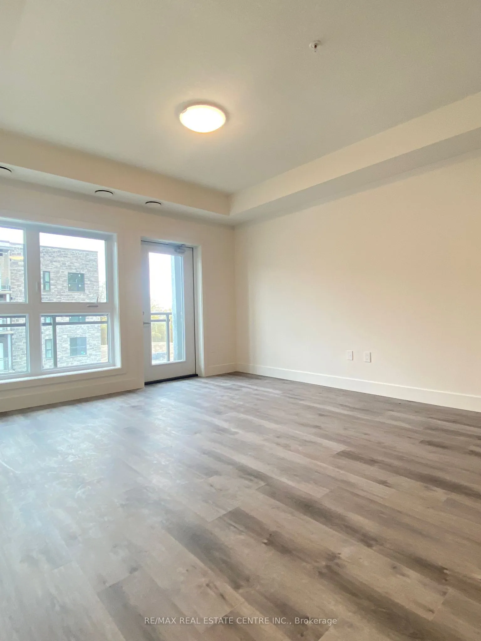 1201 Lackner Place, #301