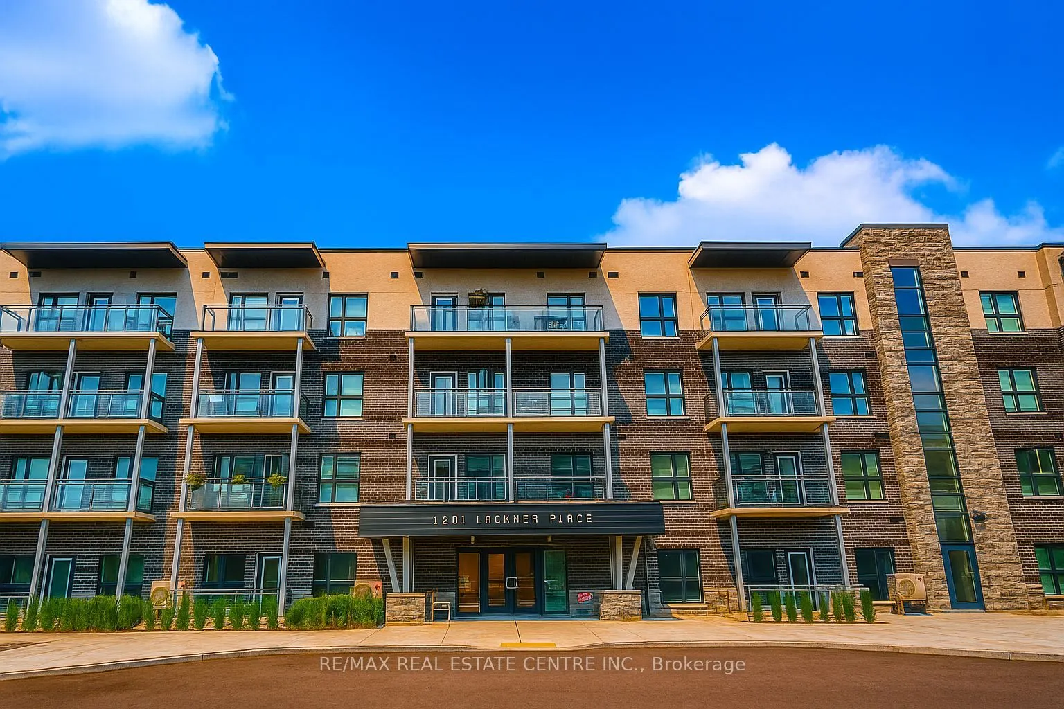 1201 Lackner Place, #301