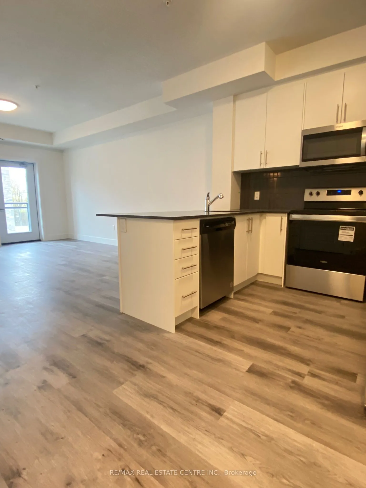 1201 Lackner Place, #301