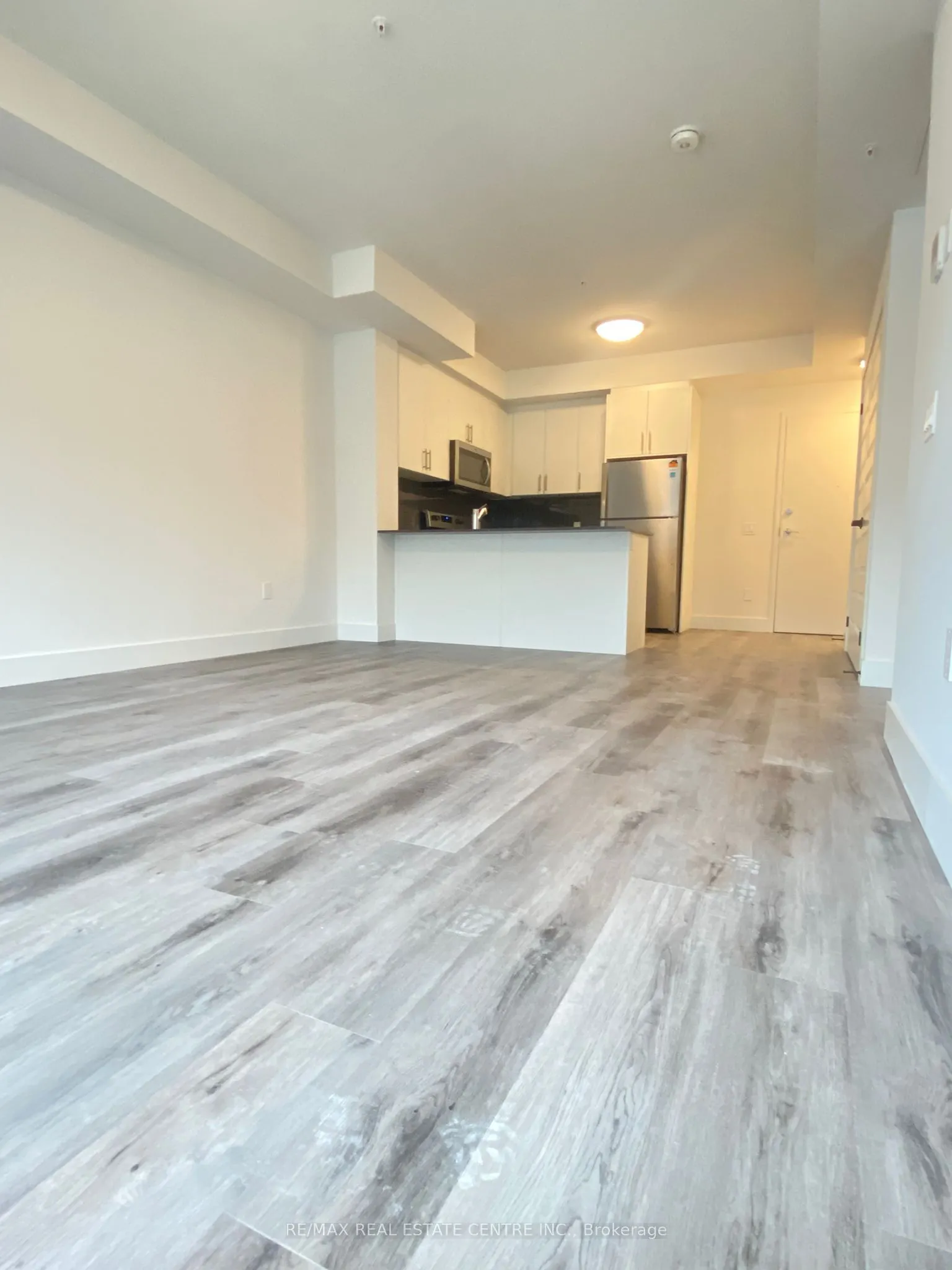 1201 Lackner Place, #301