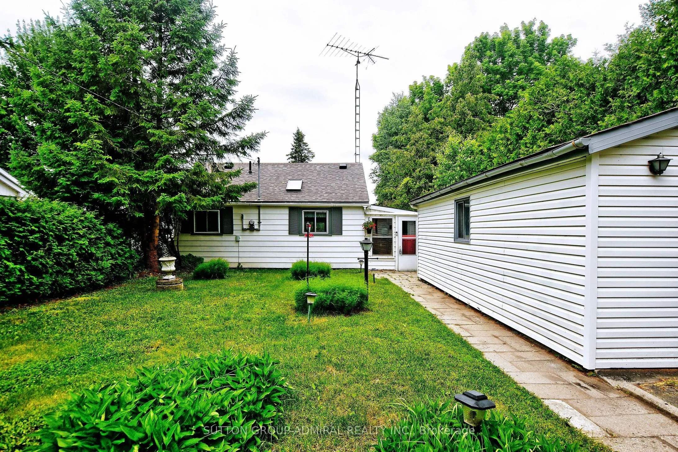 70 Antiquary Road