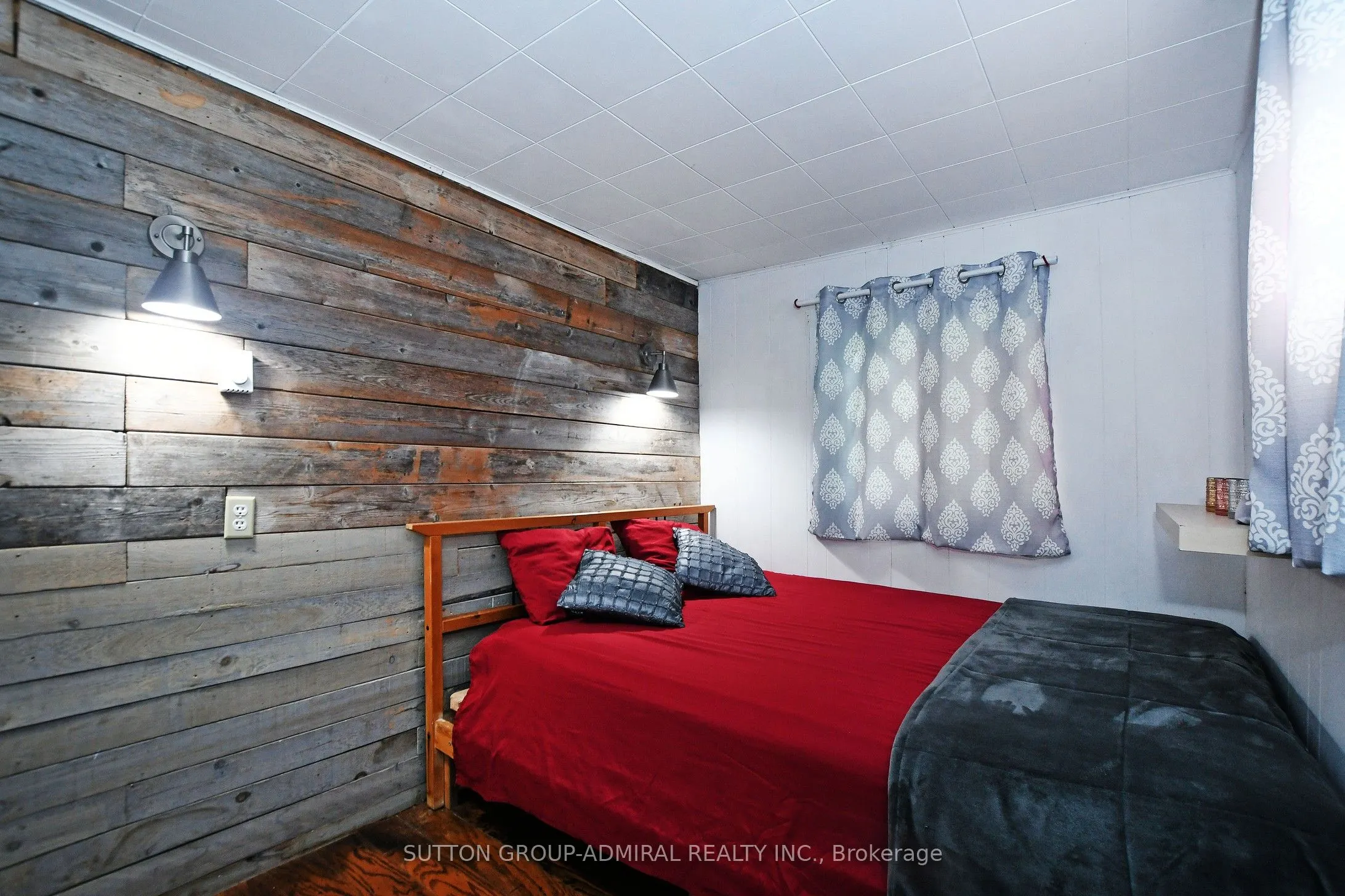 70 Antiquary Road