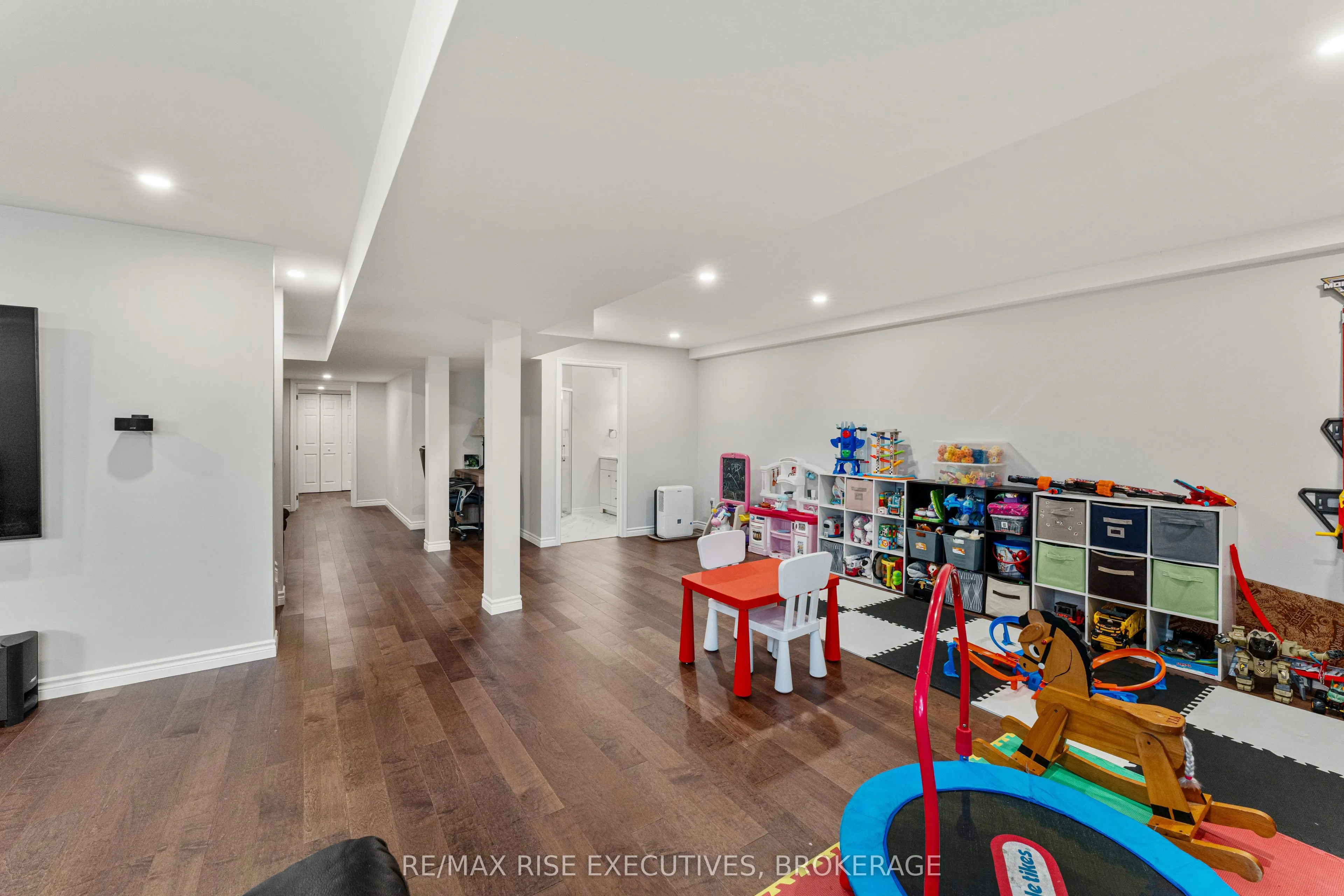 1118 Woodhaven Drive
