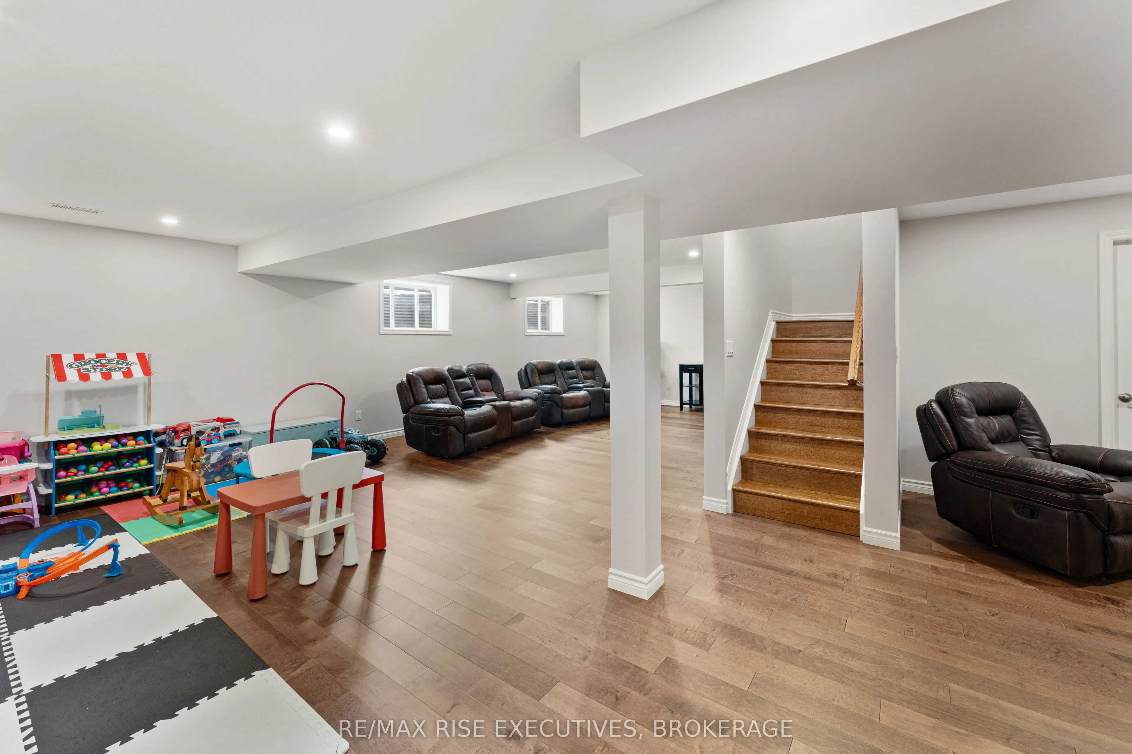 1118 Woodhaven Drive