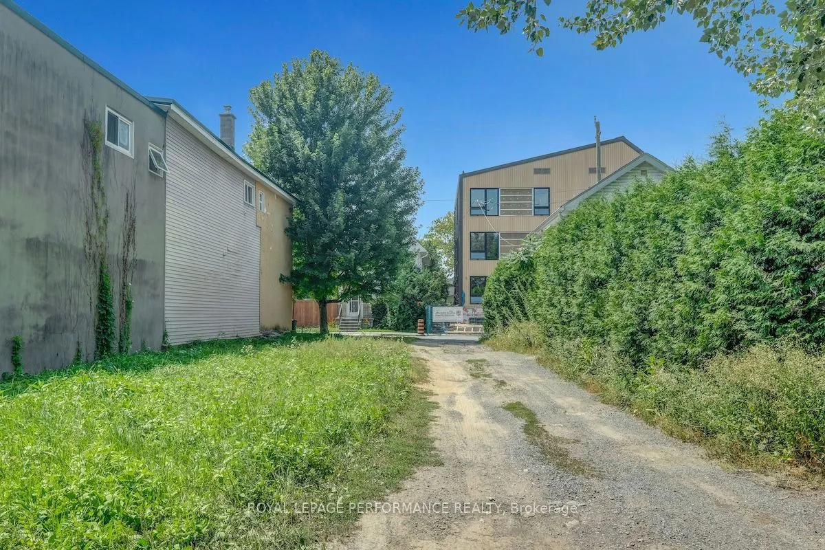 58 Stirling Avenue