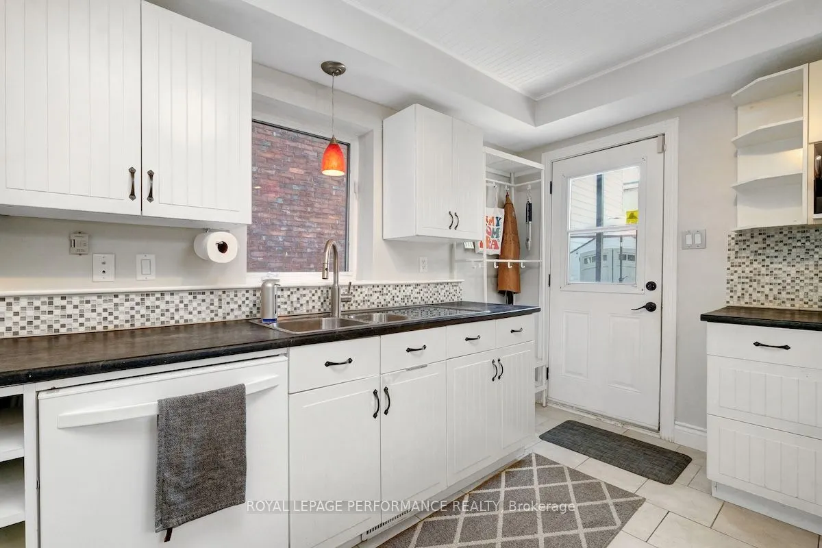 58 Stirling Avenue