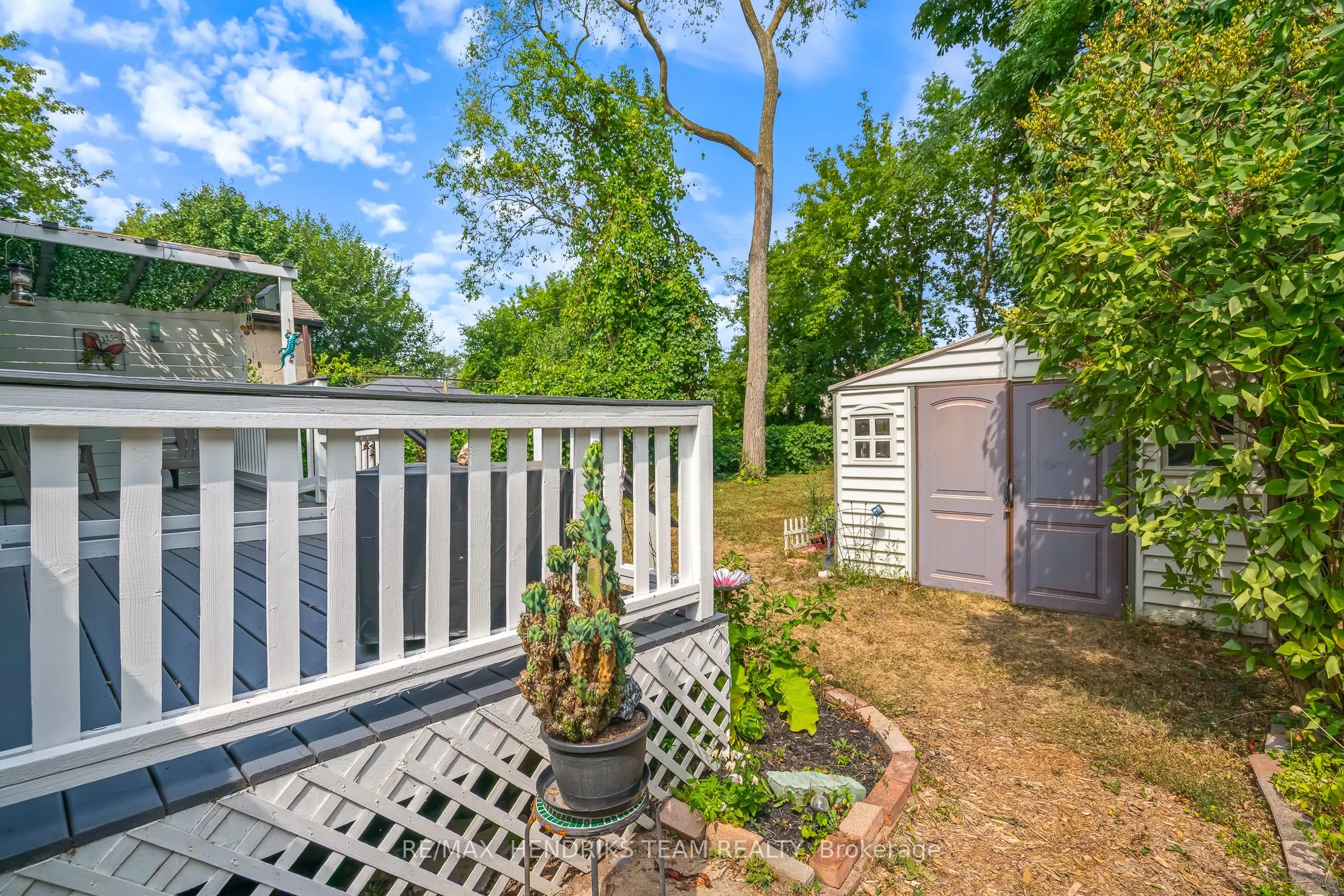 7 Elmwood Avenue