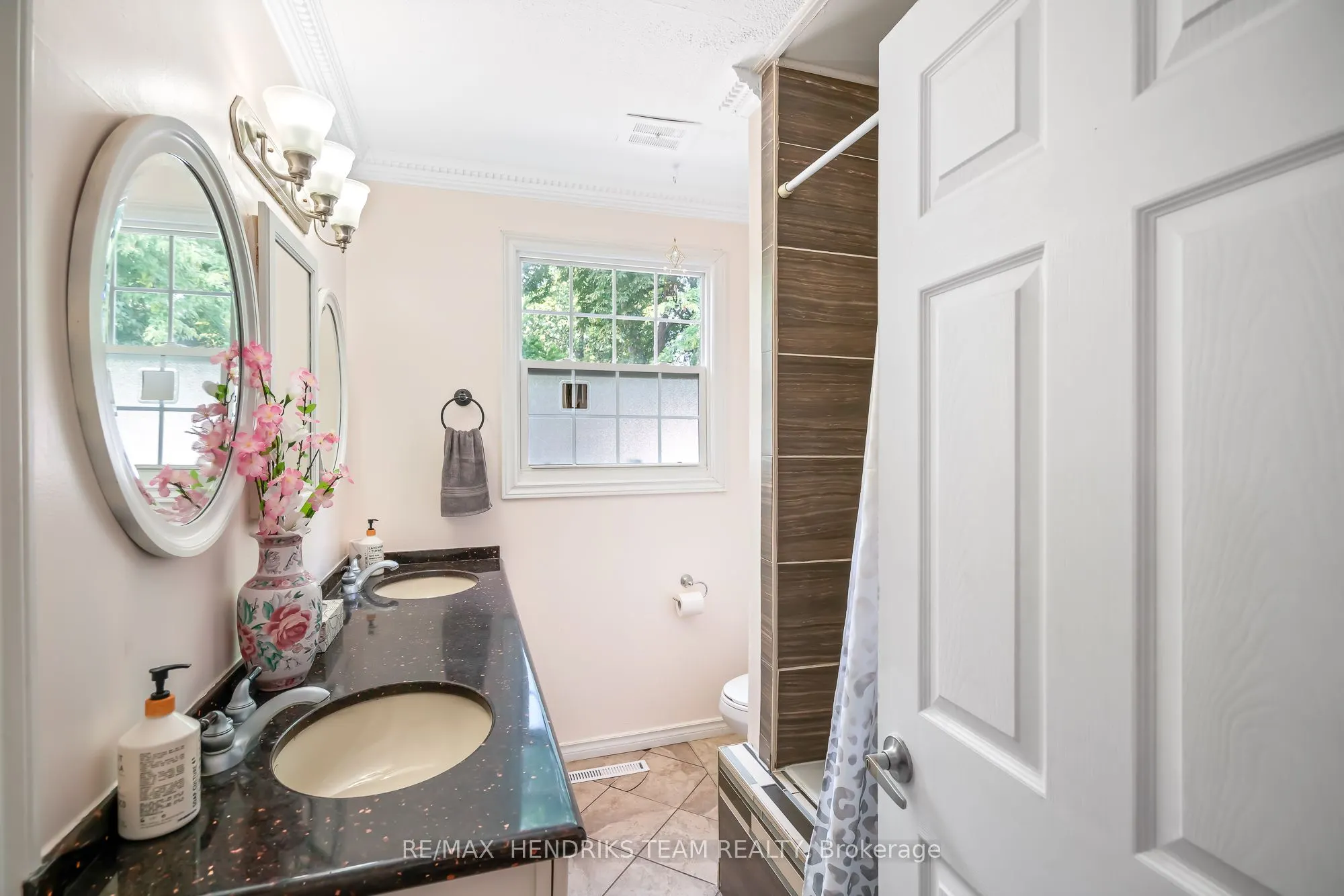 7 Elmwood Avenue