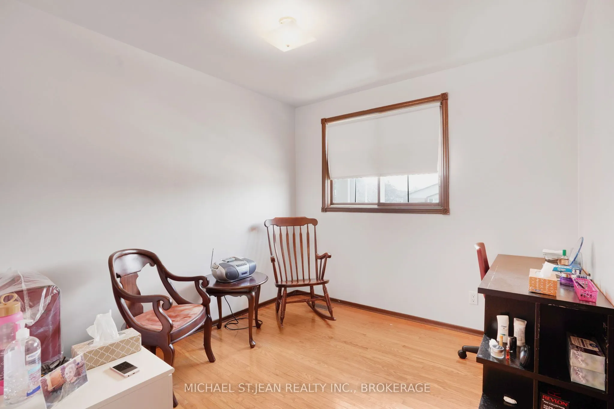 72 Eastbury Drive