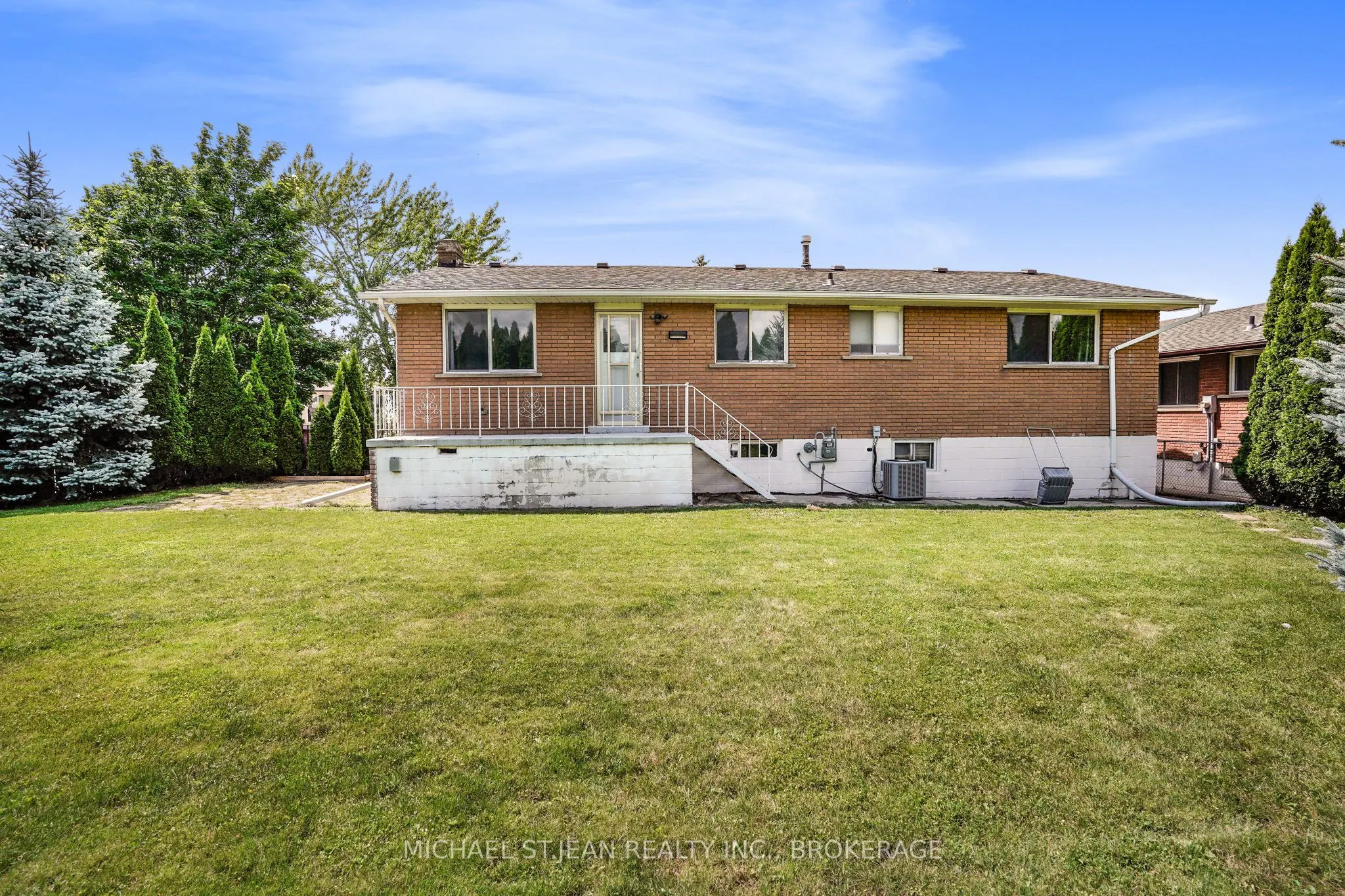 72 Eastbury Drive