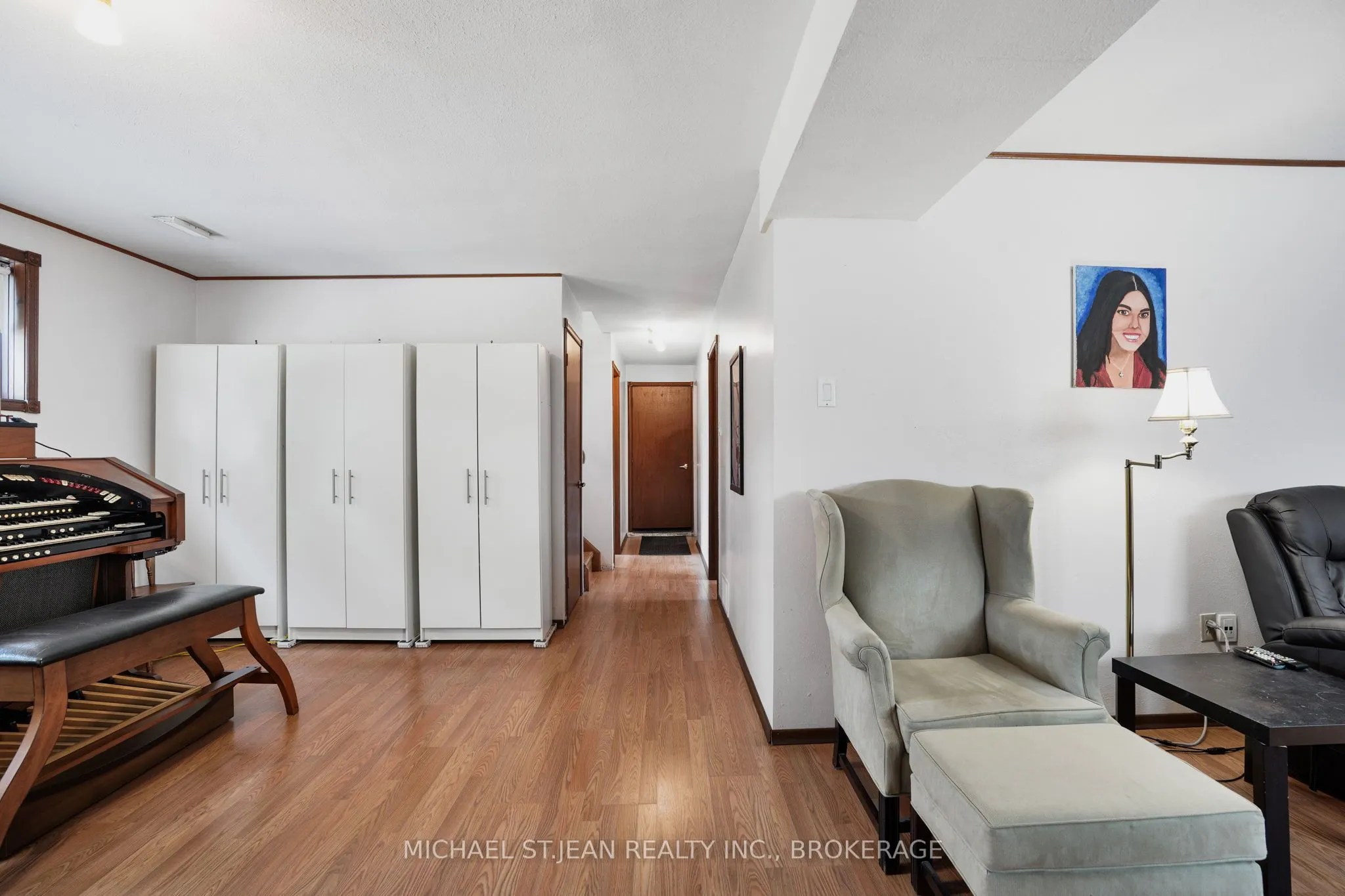 72 Eastbury Drive