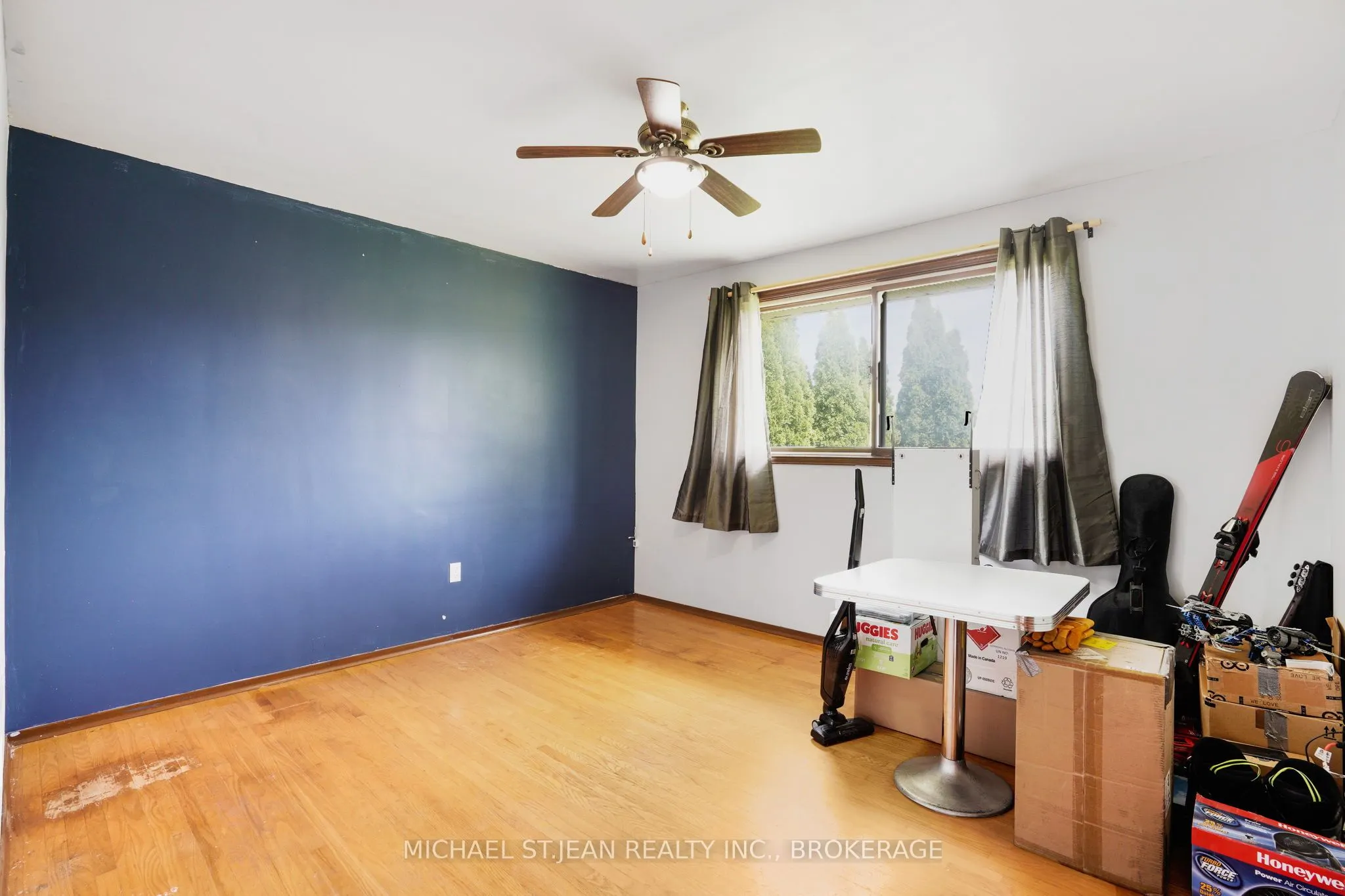 72 Eastbury Drive