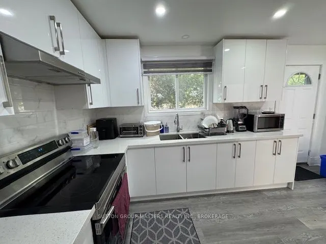 84 Rosemund Crescent, #84