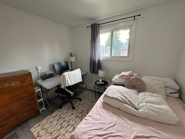 84 Rosemund Crescent, #84