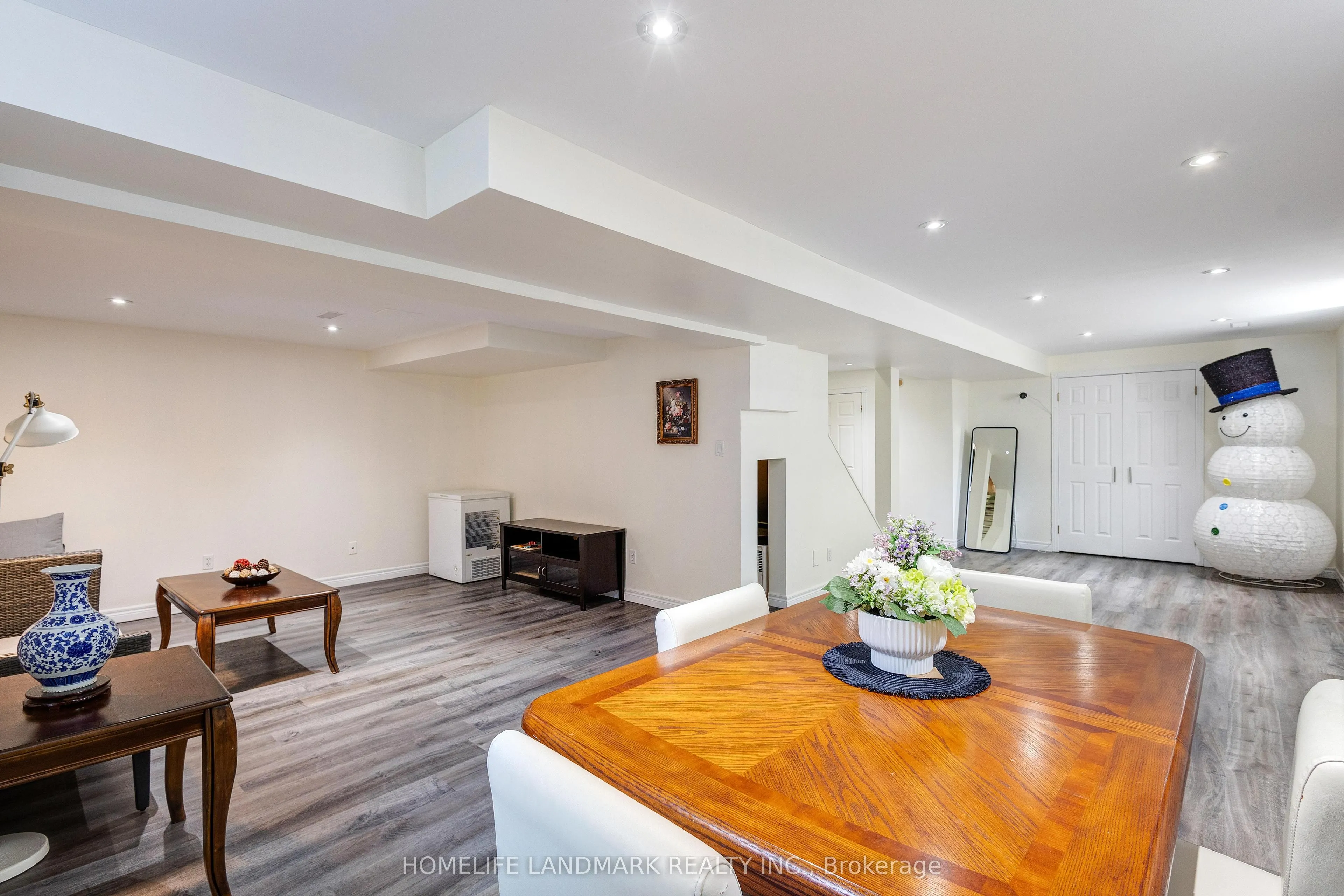 525 Leighland Drive