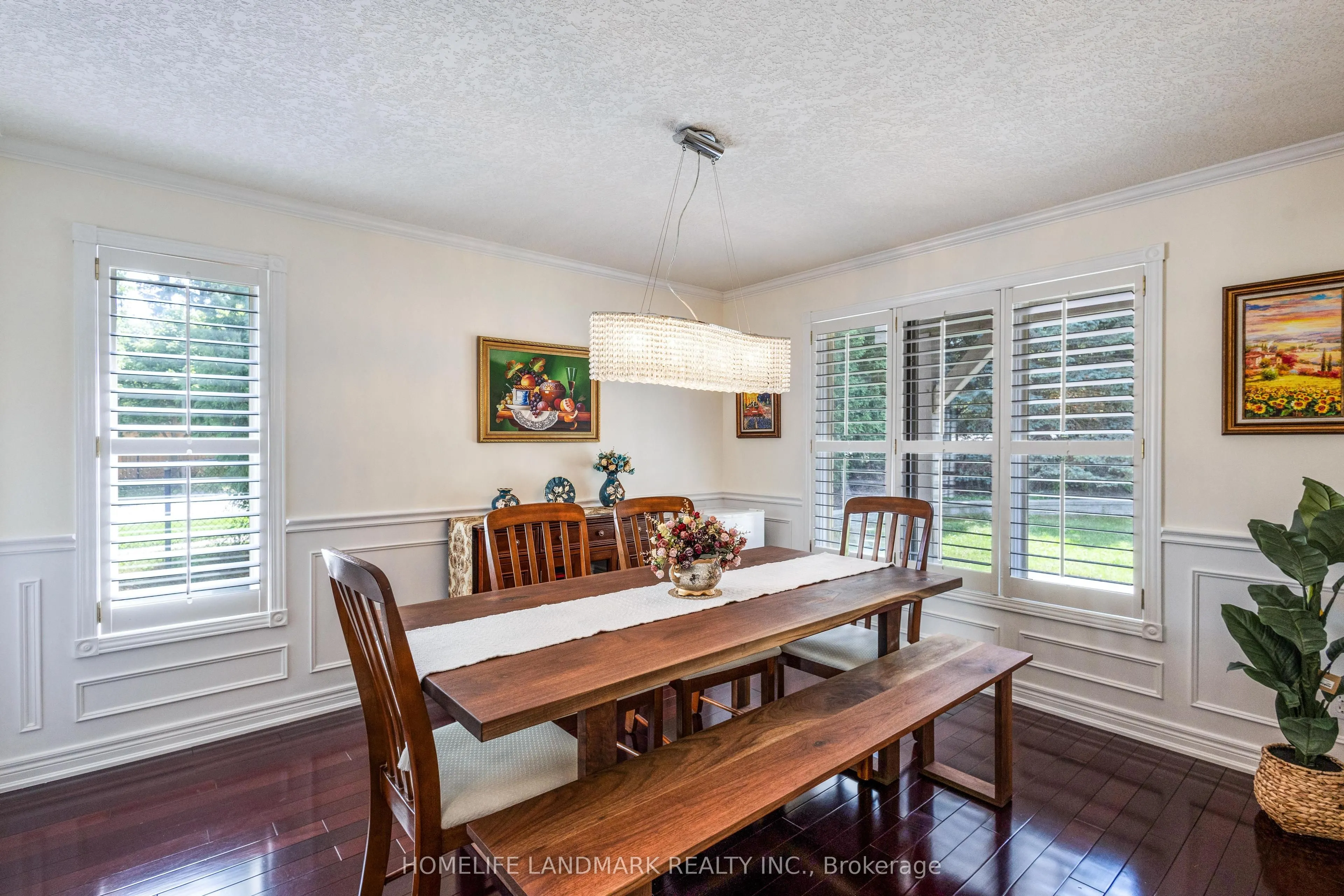 525 Leighland Drive