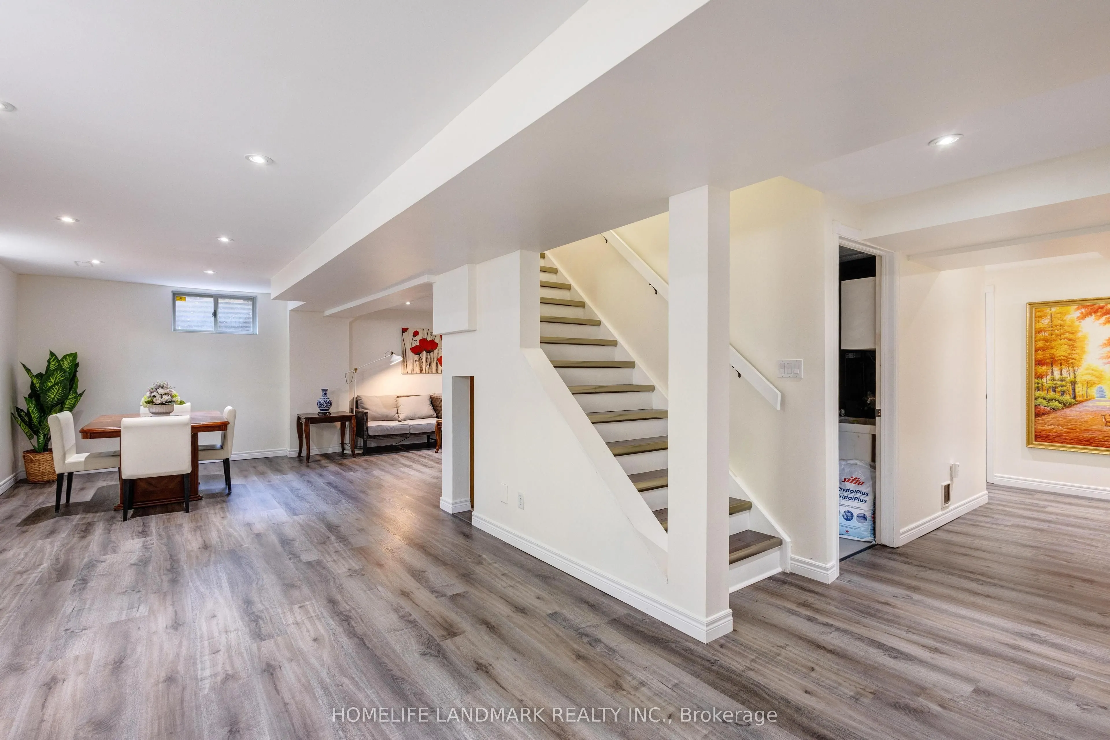525 Leighland Drive