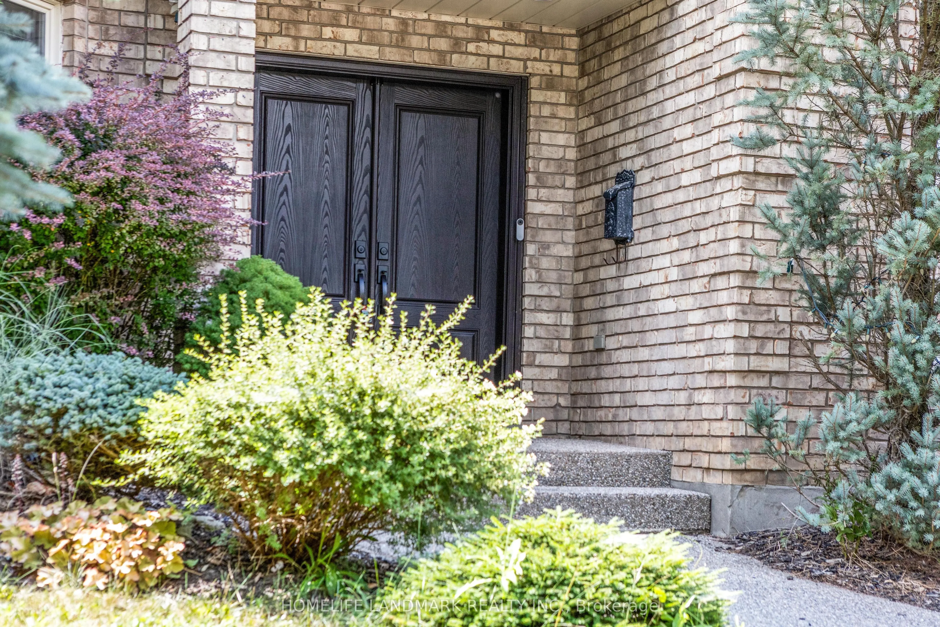525 Leighland Drive