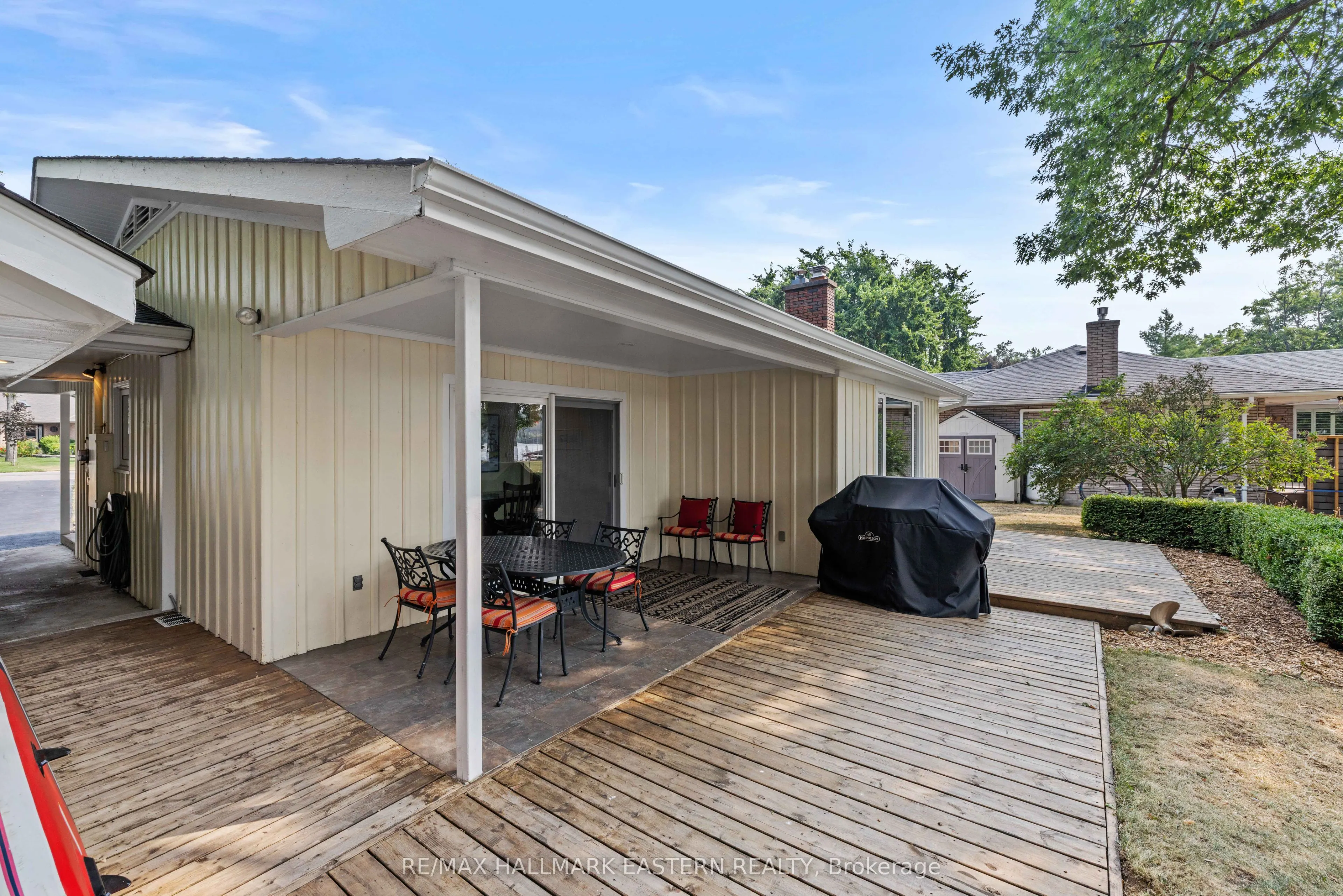 15 Snake Point Road